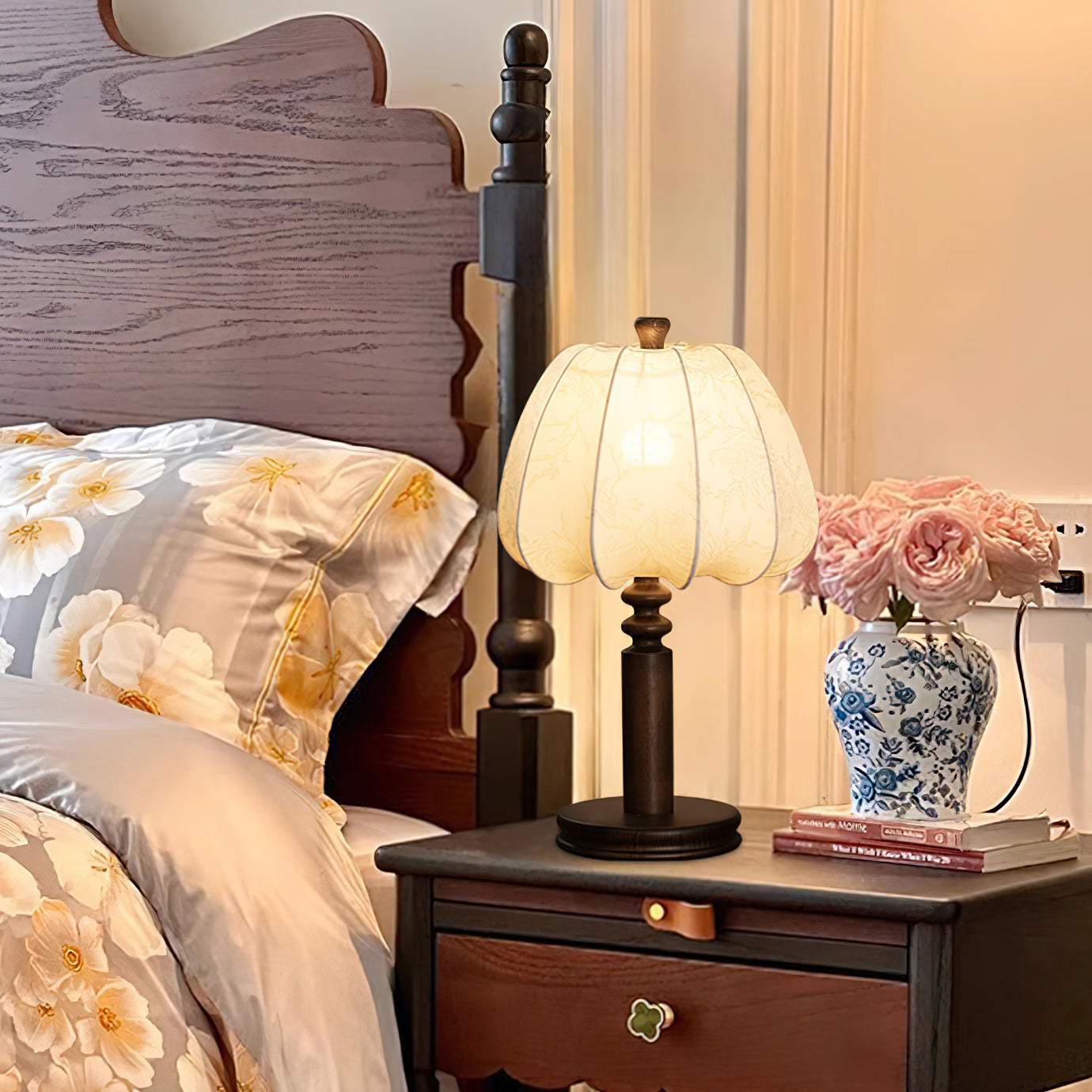 Bari Fabric Table Lamp | Vintage Design | Walnut & Beige