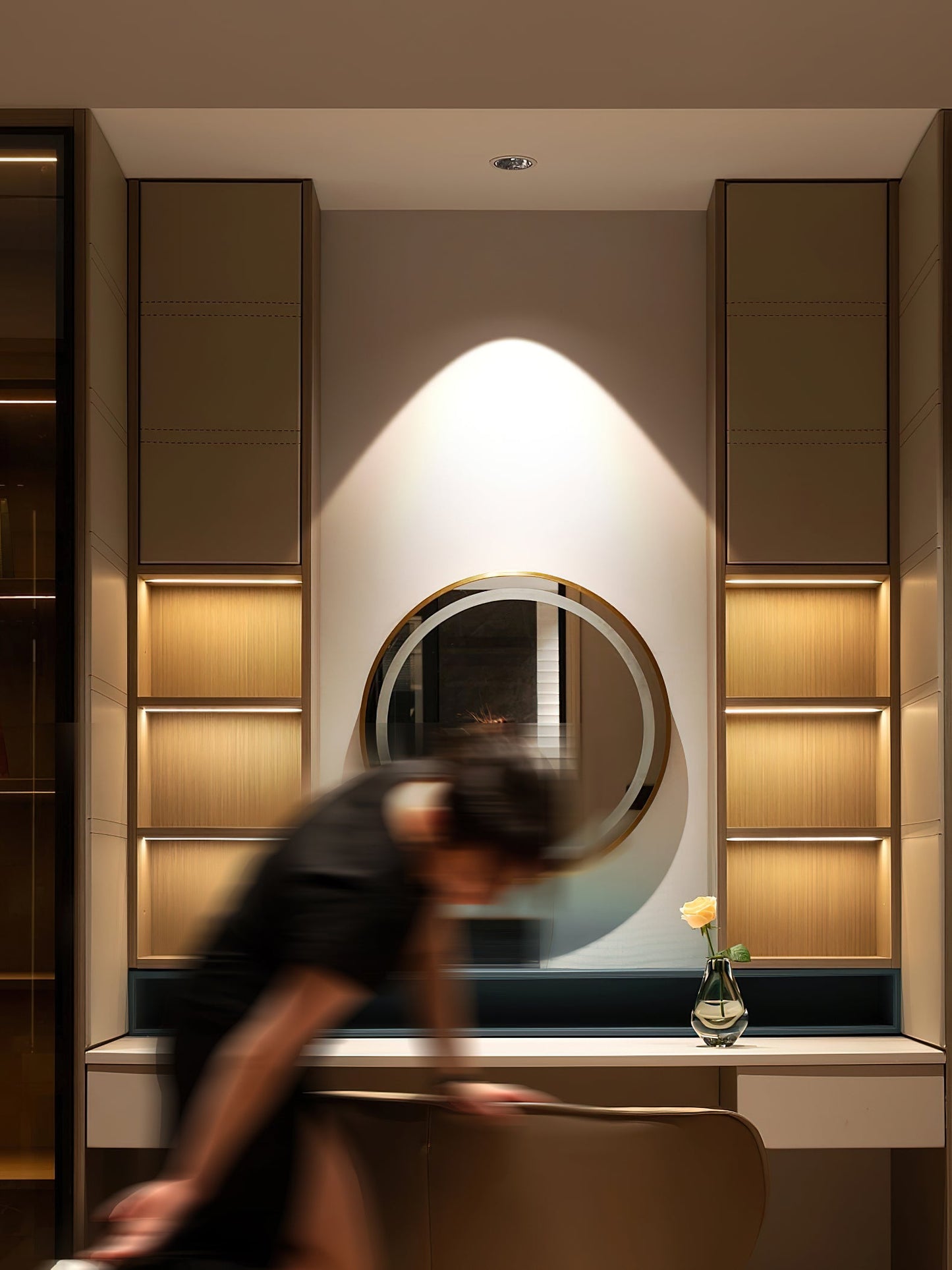 Beam Recessed LED Downlight | Aluminum | White or Black