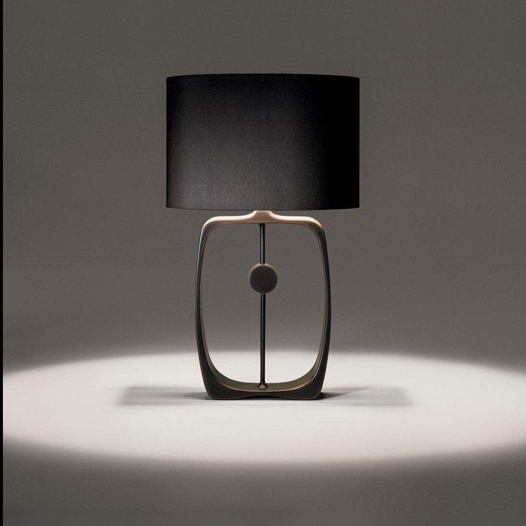 Bell Pepper Table Lamp | Metal & Iron | Black or White