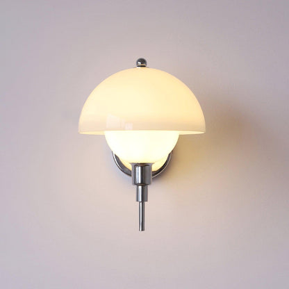 Bidle Wall Light | Chrome Metal | White Shade