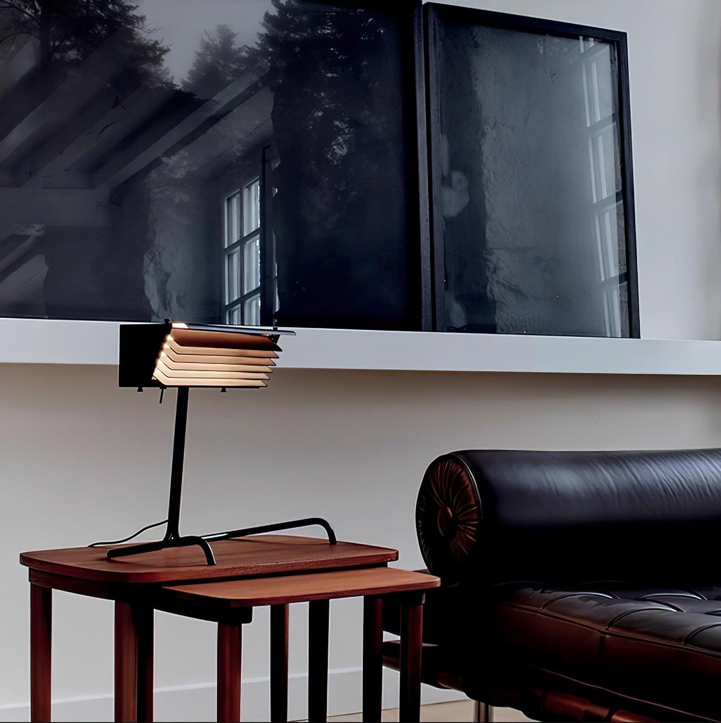 Xalor Table Lamp | Metal | Black and White