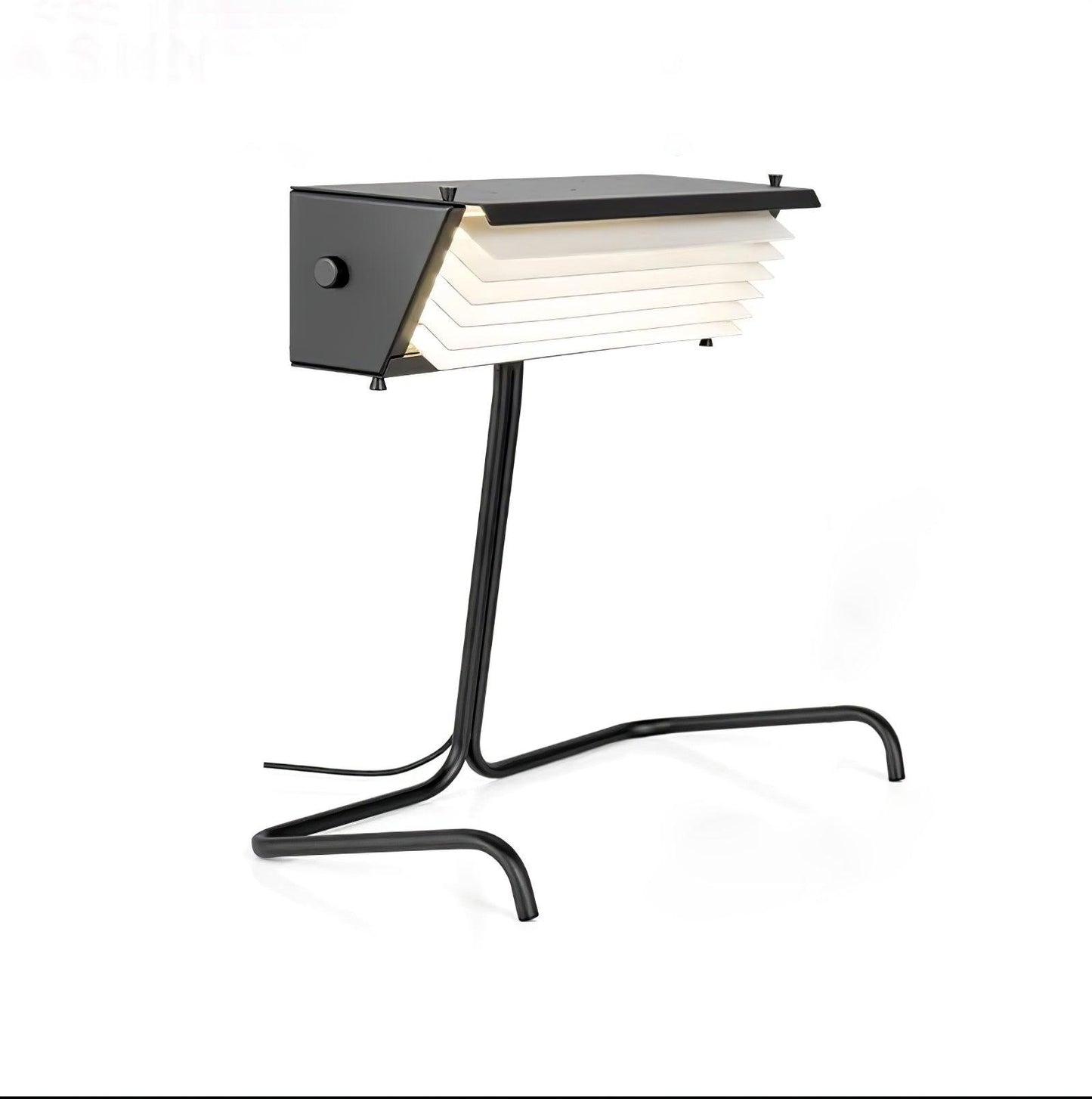 Xalor Table Lamp | Metal | Black and White