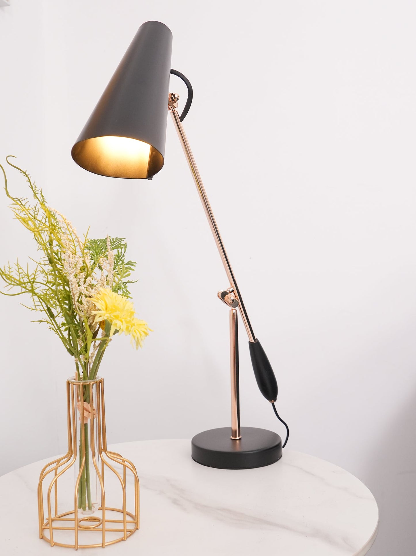 Birdy Table Lamp | Steel & Aluminum | White, Grey, Black, Red