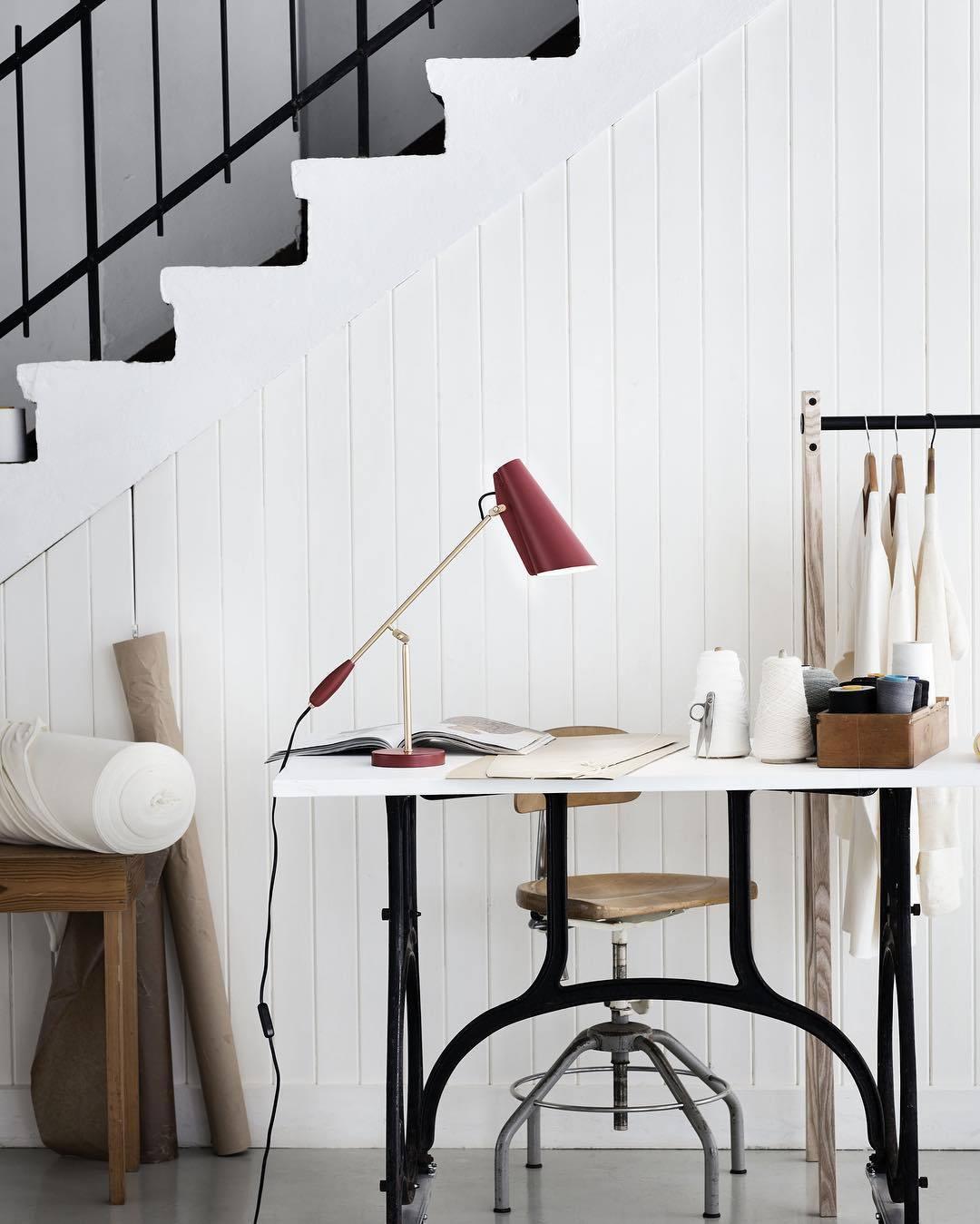 Birdy Table Lamp | Steel & Aluminum | White, Grey, Black, Red