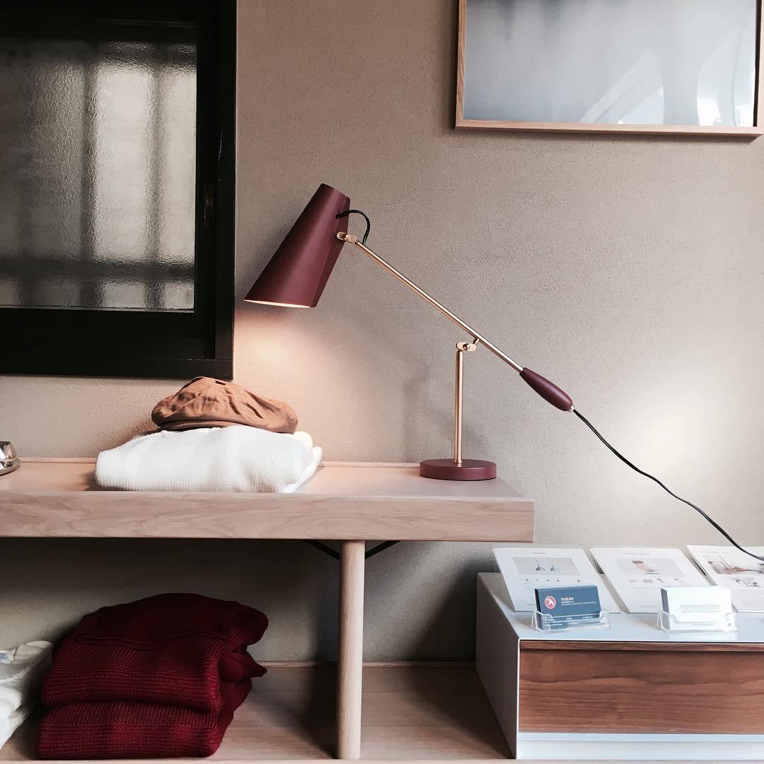 Birdy Table Lamp | Steel & Aluminum | White, Grey, Black, Red