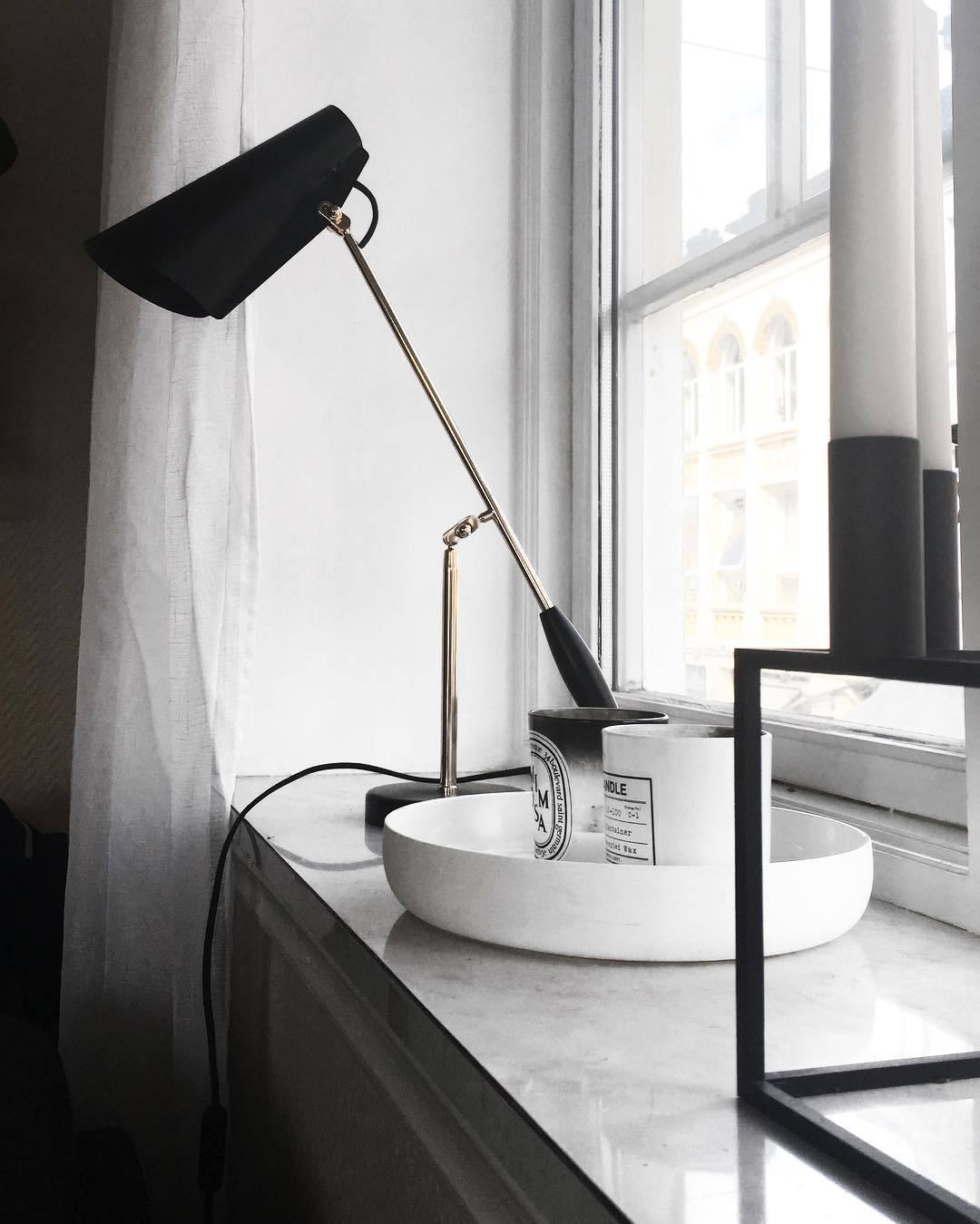Birdy Table Lamp | Steel & Aluminum | White, Grey, Black, Red