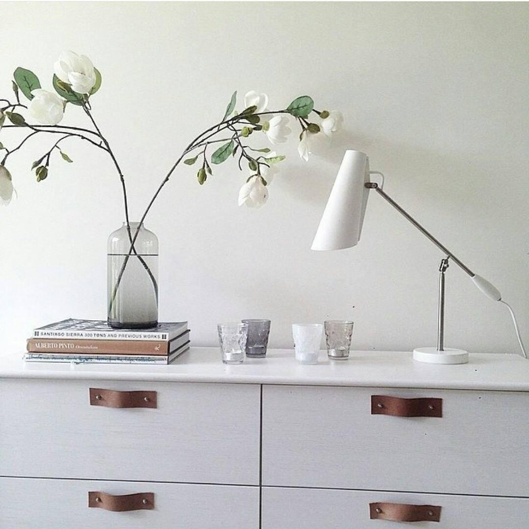 Birdy Table Lamp | Steel & Aluminum | White, Grey, Black, Red