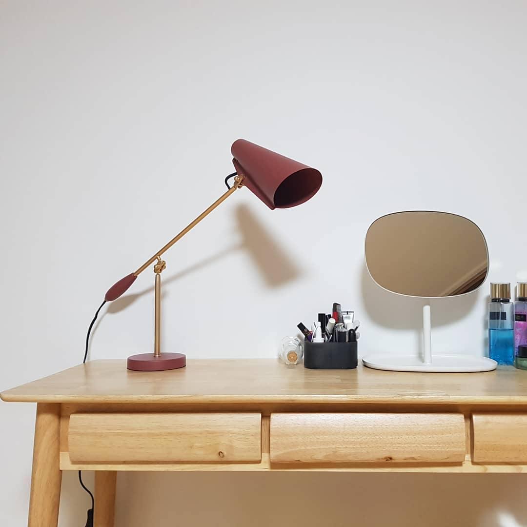 Birdy Table Lamp | Steel & Aluminum | White, Grey, Black, Red