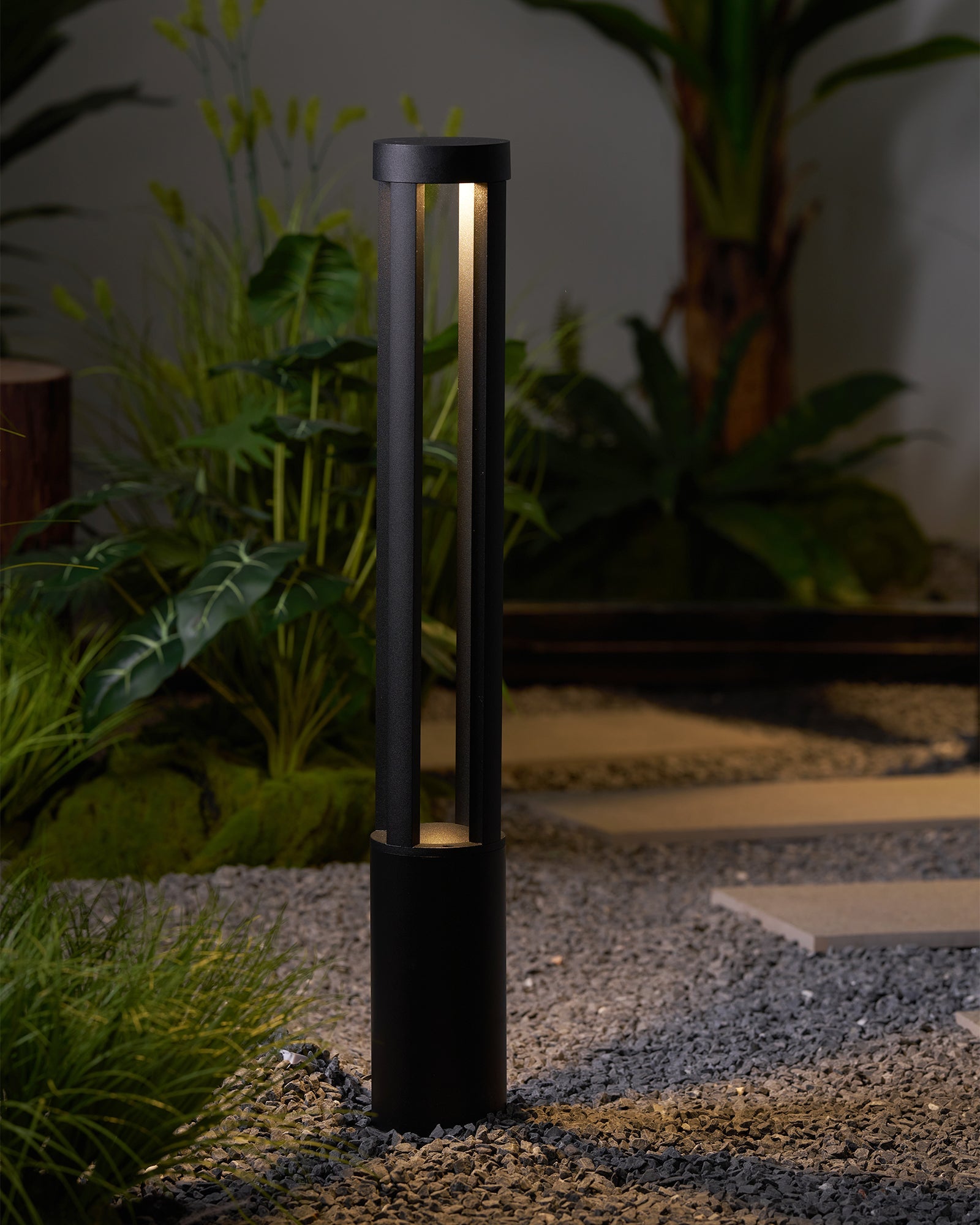 Black Cylindrical Garden Outdoor Light