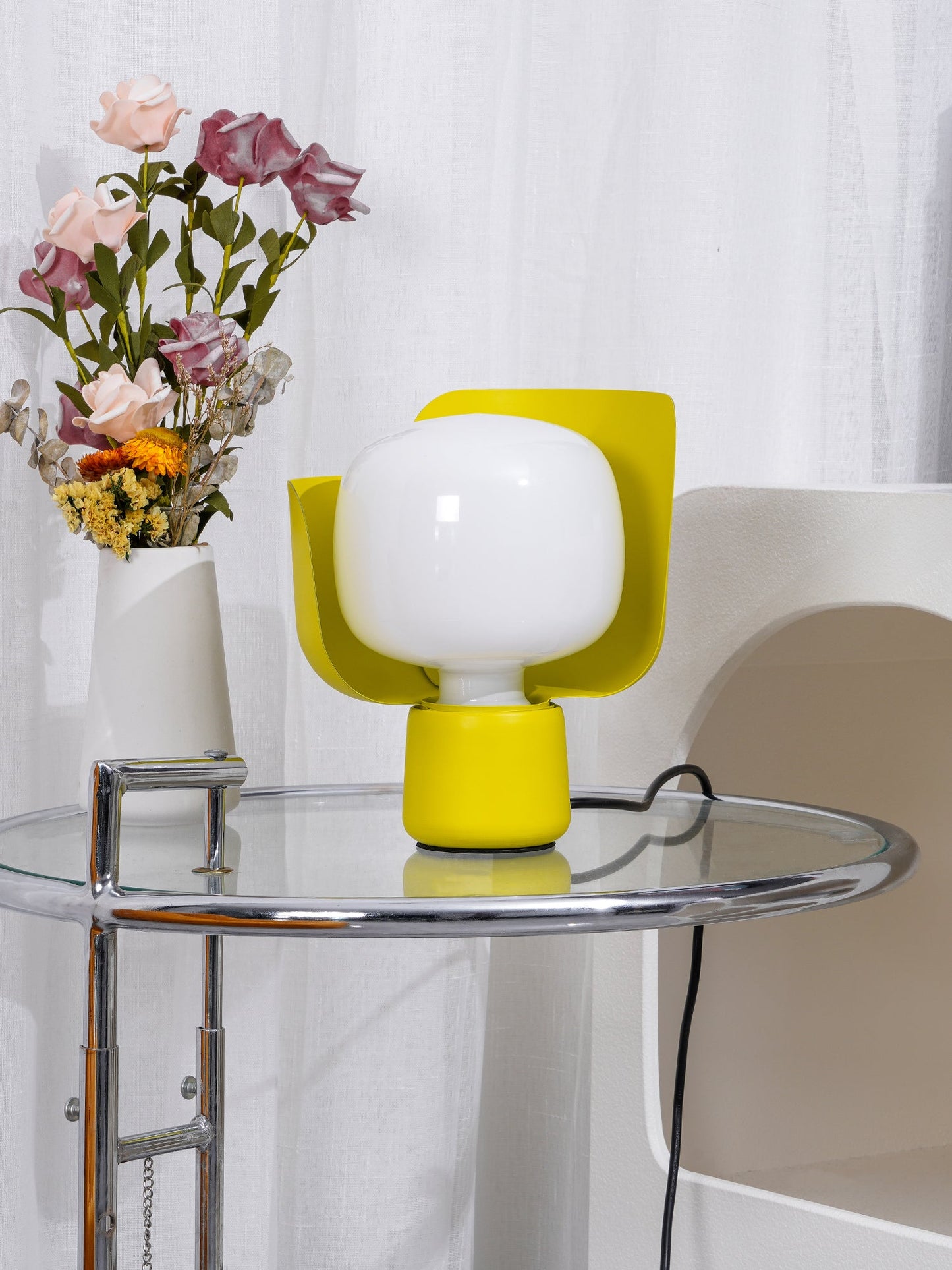 Petals Glass Table Lamp | Adjustable Light Intensity | Multiple Colors