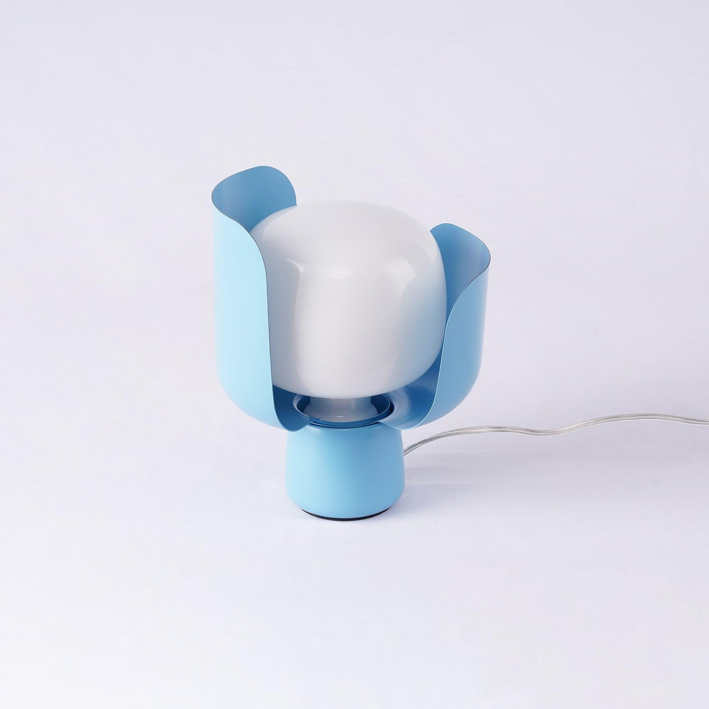 Petals Glass Table Lamp | Adjustable Light Intensity | Multiple Colors