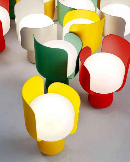 Petals Glass Table Lamp | Adjustable Light Intensity | Multiple Colors