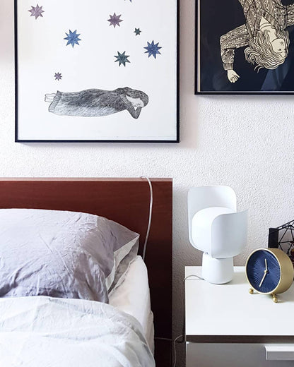 Petals Glass Table Lamp | Adjustable Light Intensity | Multiple Colors