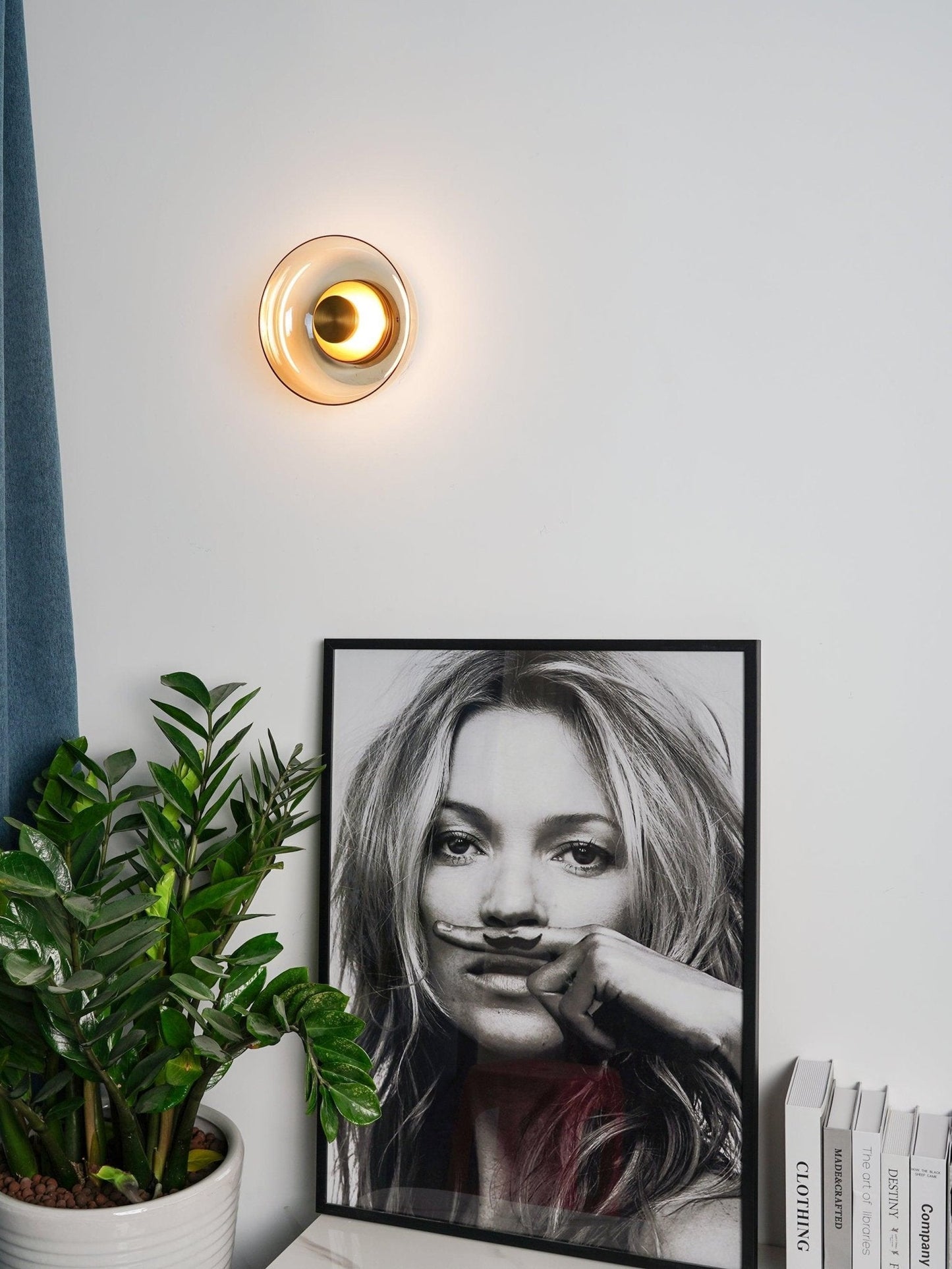 Glimmera Wall Light | Brass & Glass | 10cm Diameter
