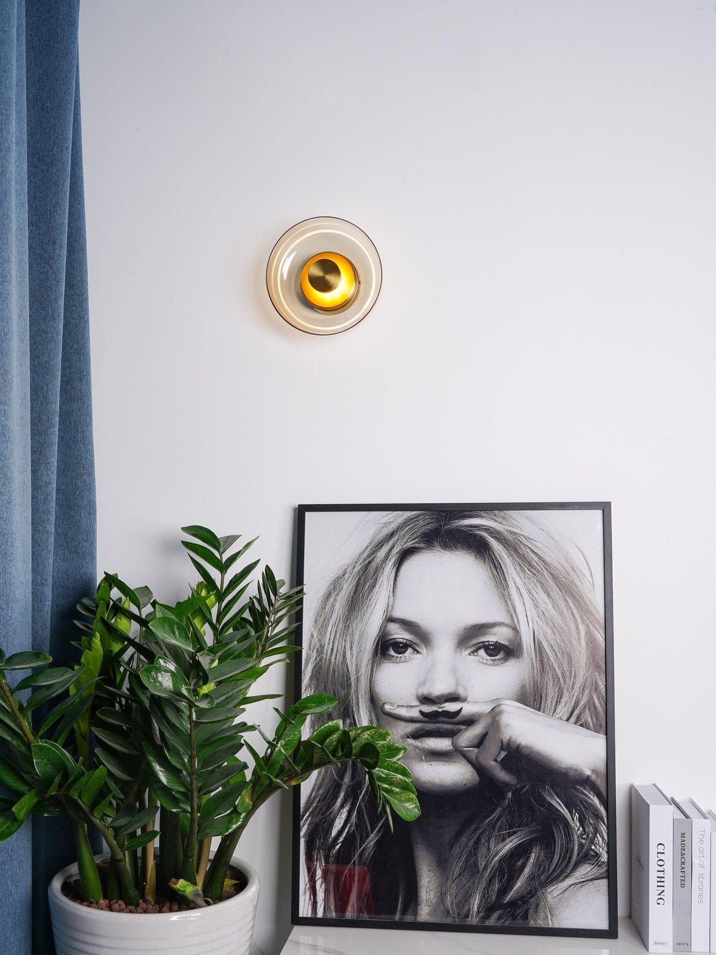 Glimmera Wall Light | Brass & Glass | 10cm Diameter