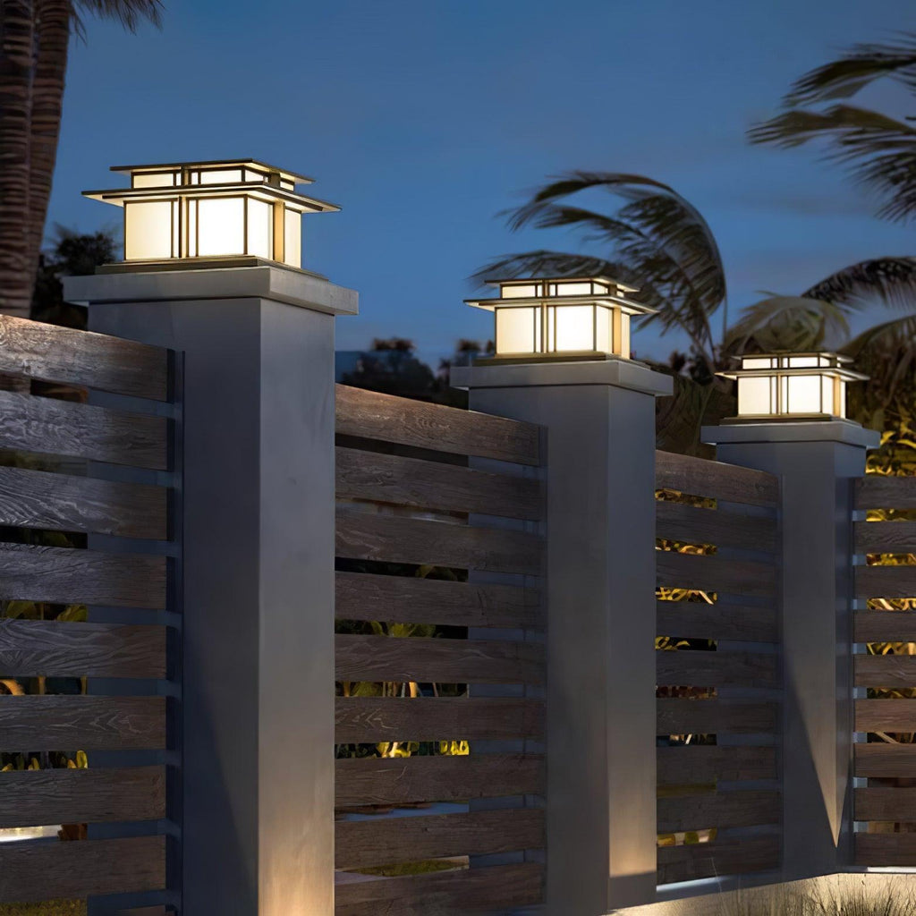 Boilyn Solar Outdoor Pillar Light | IP65 Waterproof | Remote Control | Black & White