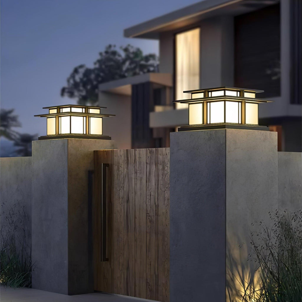 Boilyn Solar Outdoor Pillar Light | IP65 Waterproof | Remote Control | Black & White