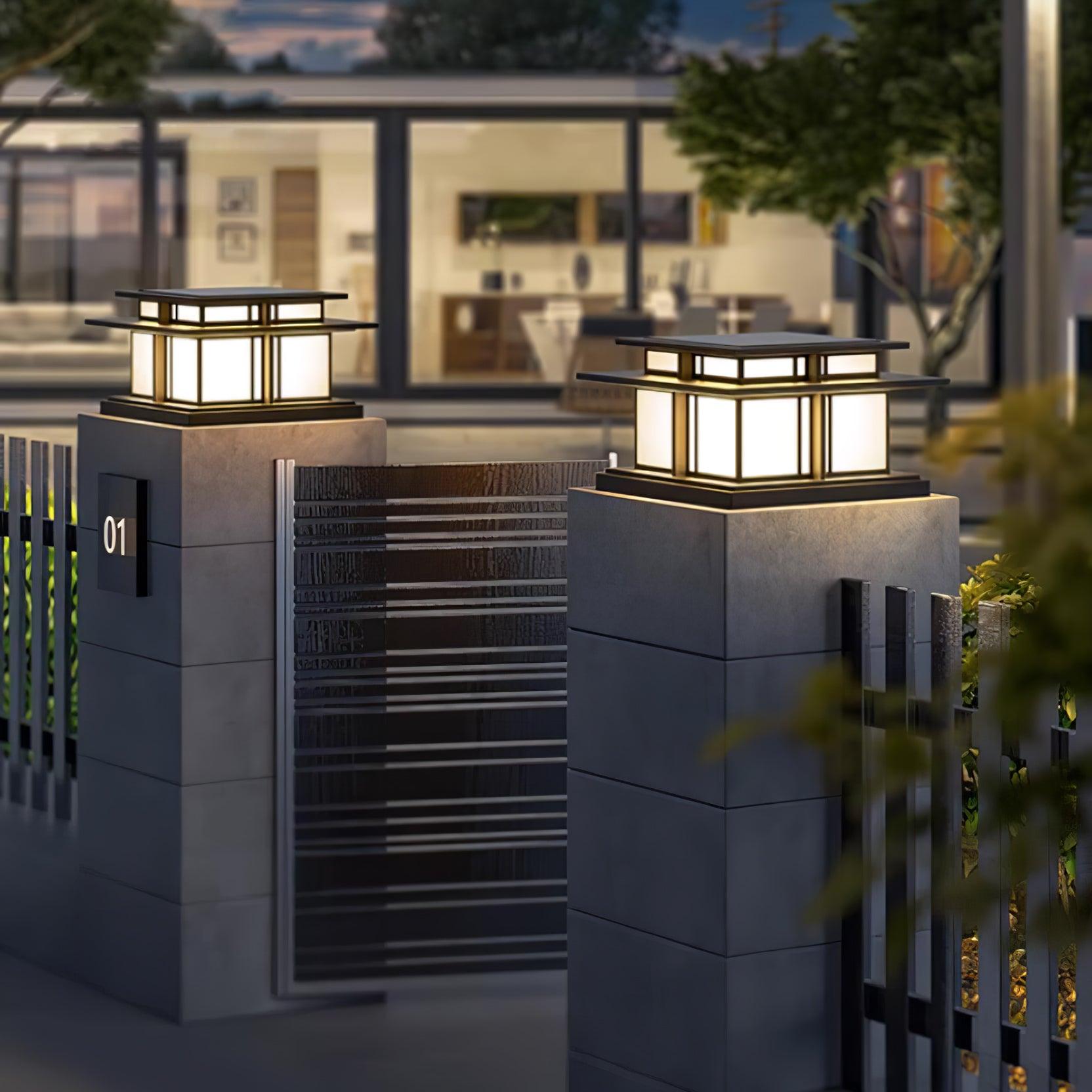 Boilyn Outdoor Pillar Light | IP65 Waterproof | Black & White Finish