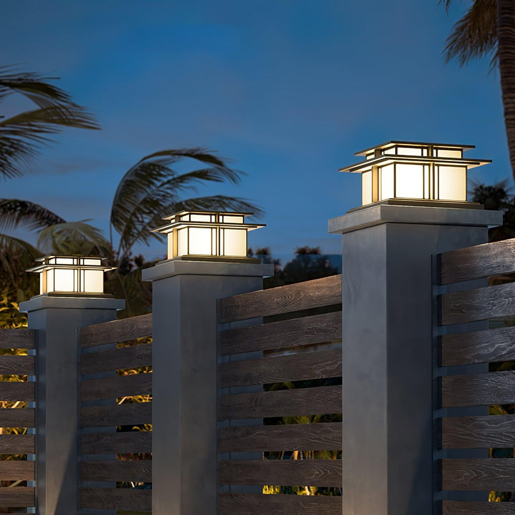 Boilyn Solar Outdoor Pillar Light | IP65 Waterproof | Remote Control | Black & White