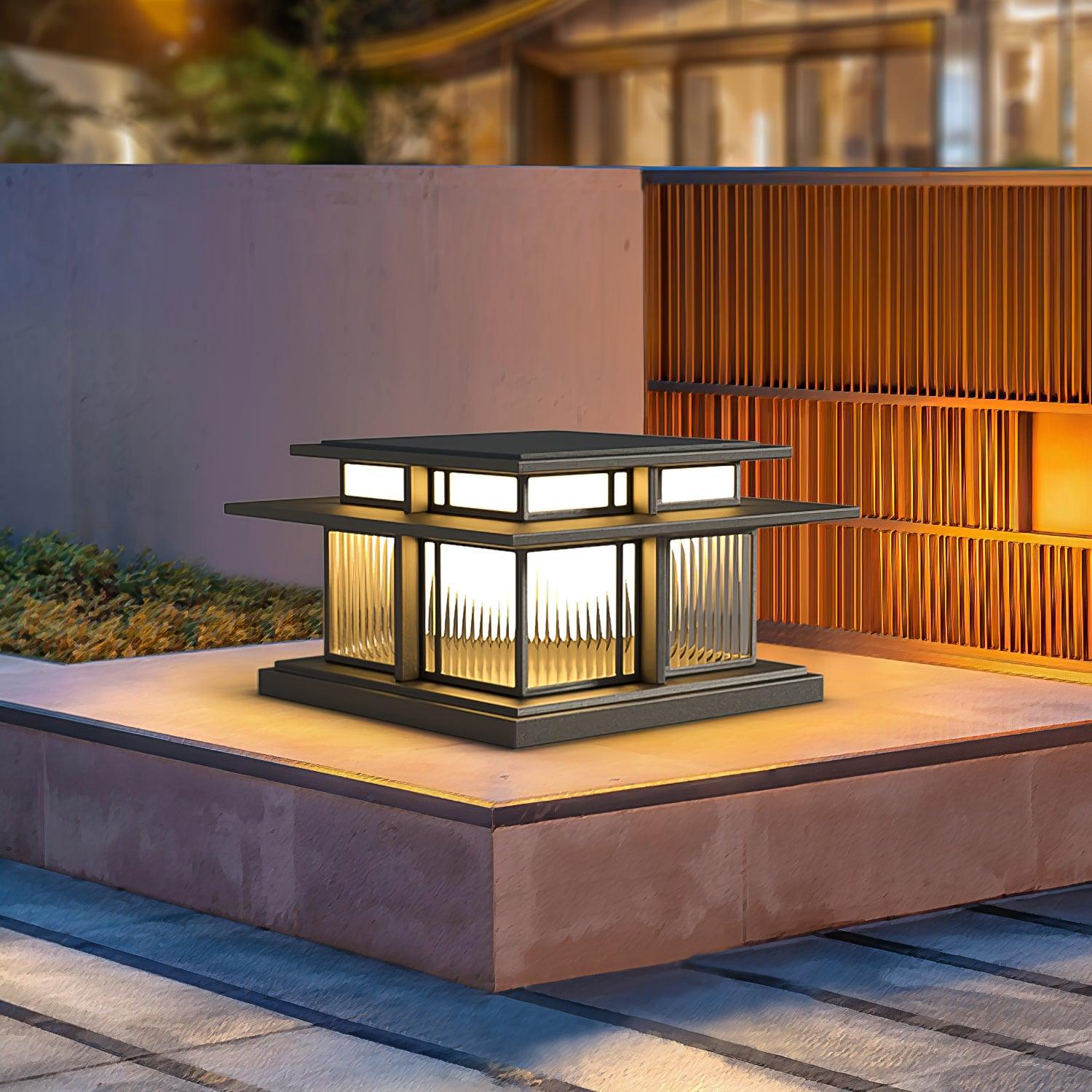Boilyn Outdoor Pillar Light | IP65 Waterproof | Black & White Finish