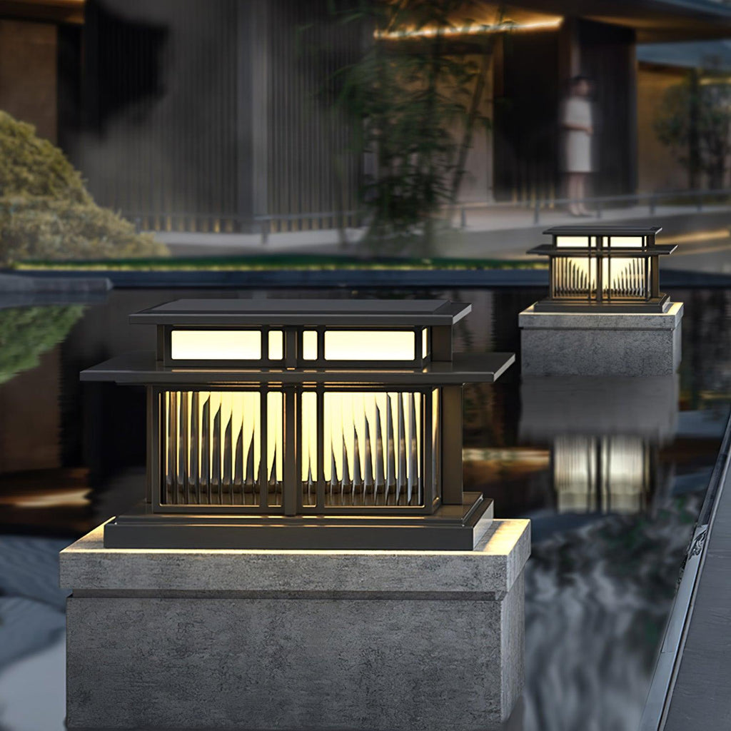 Boilyn Outdoor Pillar Light | IP65 Waterproof | Black & White Finish