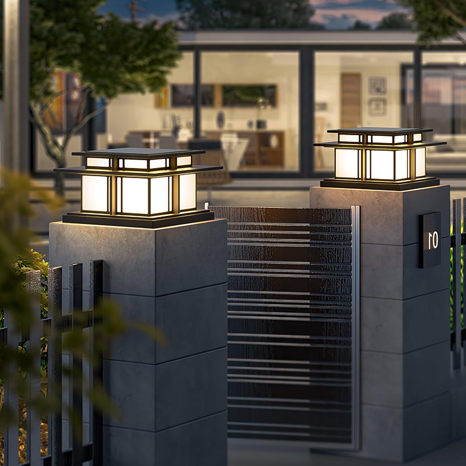 Boilyn Outdoor Pillar Light | IP65 Waterproof | Black & White Finish