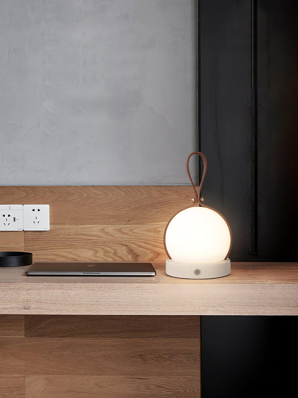 Based on the data provided:1.  Core product: Table Lamp
2.  Selling points: Built-in Battery, Lantern, Material: Iron, PE, Imitation leather cord.
3.  New title: Bola Lantern Table Lamp | Iron, PE, Imitation Leather Cord | Built-in Battery