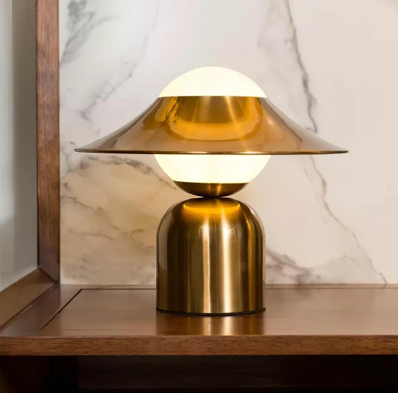 Bonbon Disc Table Lamp | Metal, Iron, Glass | Gold, White