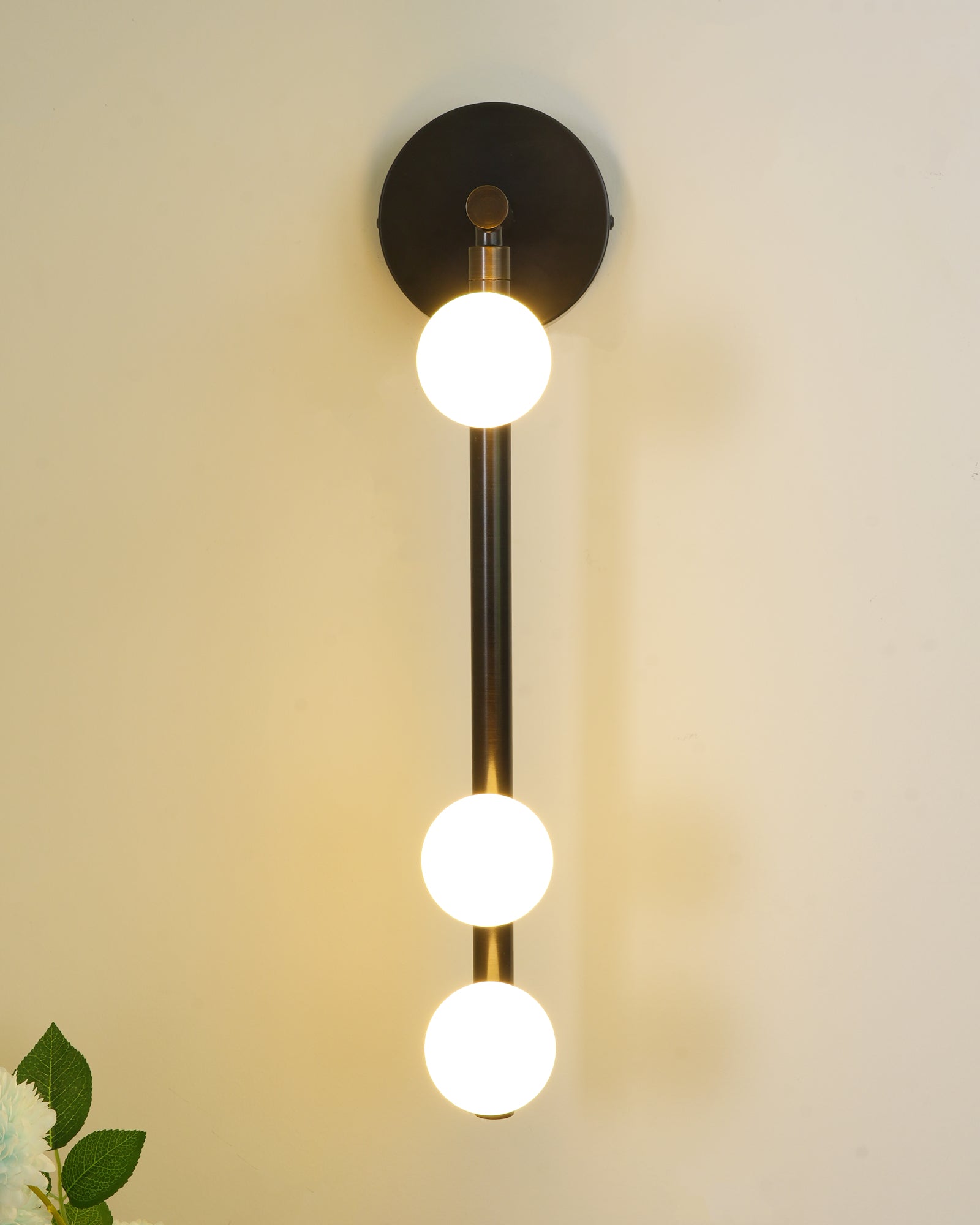 Brass Glass Tube Plug-in Wall Lamp | Brass & Glass | White