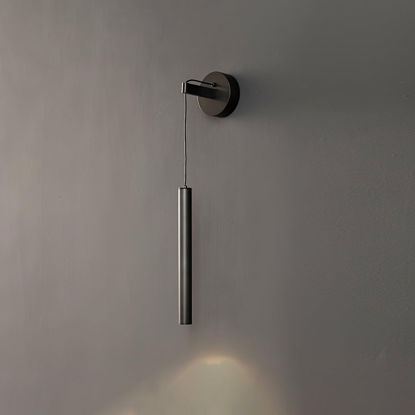Brass Line Wall Light | Brass & Metal | Adjustable Dimming
