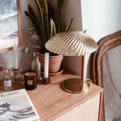 Brass Shell Table Lamp | Brass | Silver