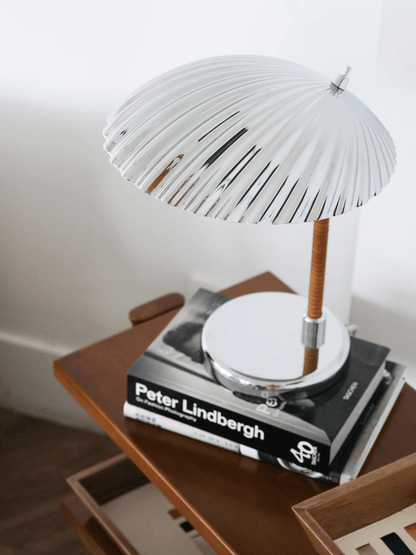 Brass Shell Table Lamp | Brass | Silver