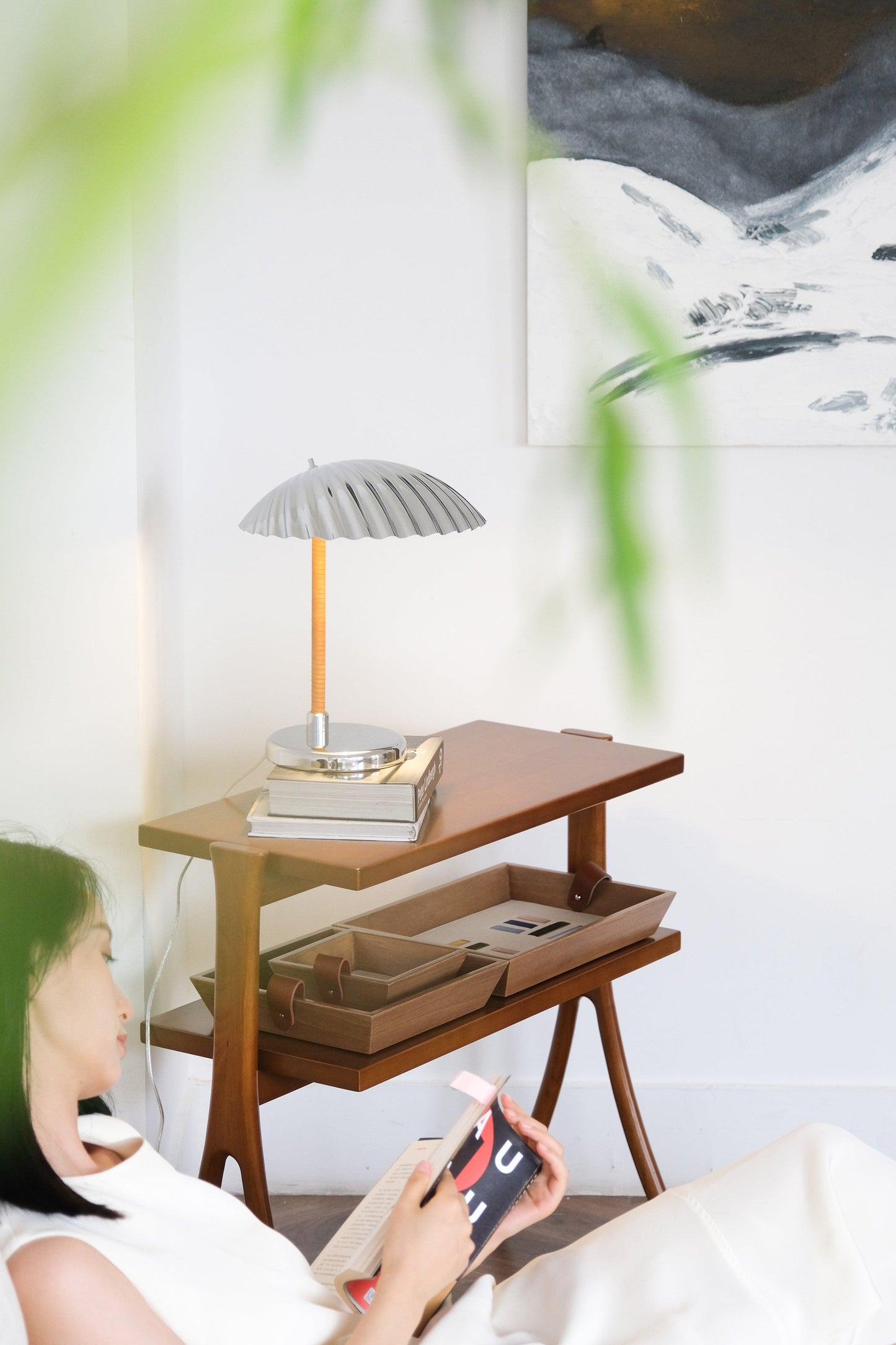 Brass Shell Table Lamp | Brass | Silver
