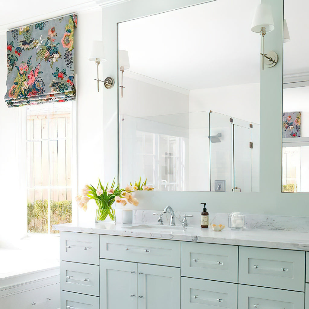 Bryant Wall Light | Brass & Fabric | Indoor
