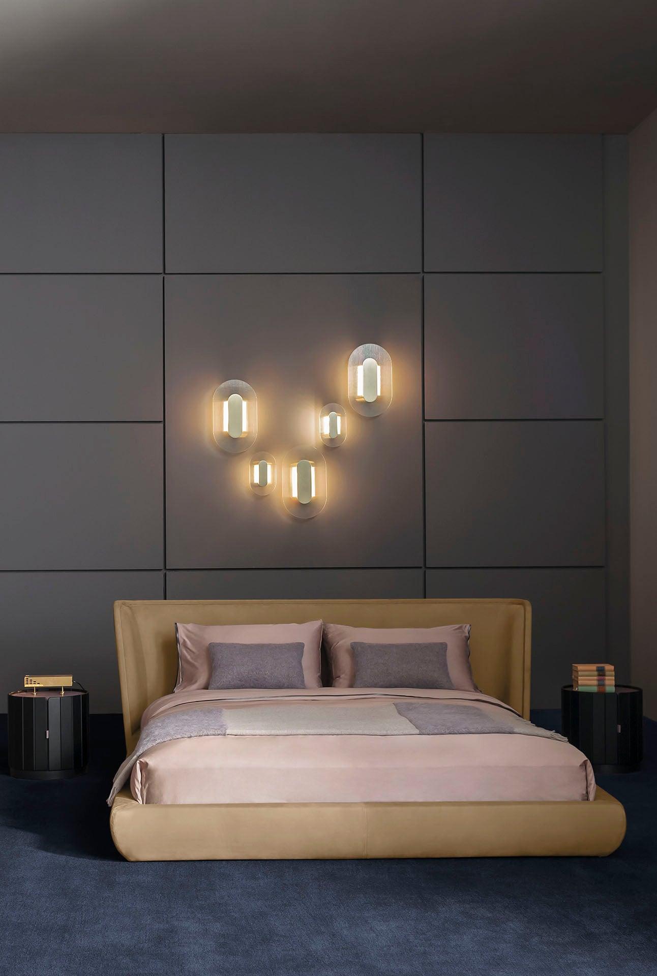 Button Wall Lamp | Brass Structure | Gold