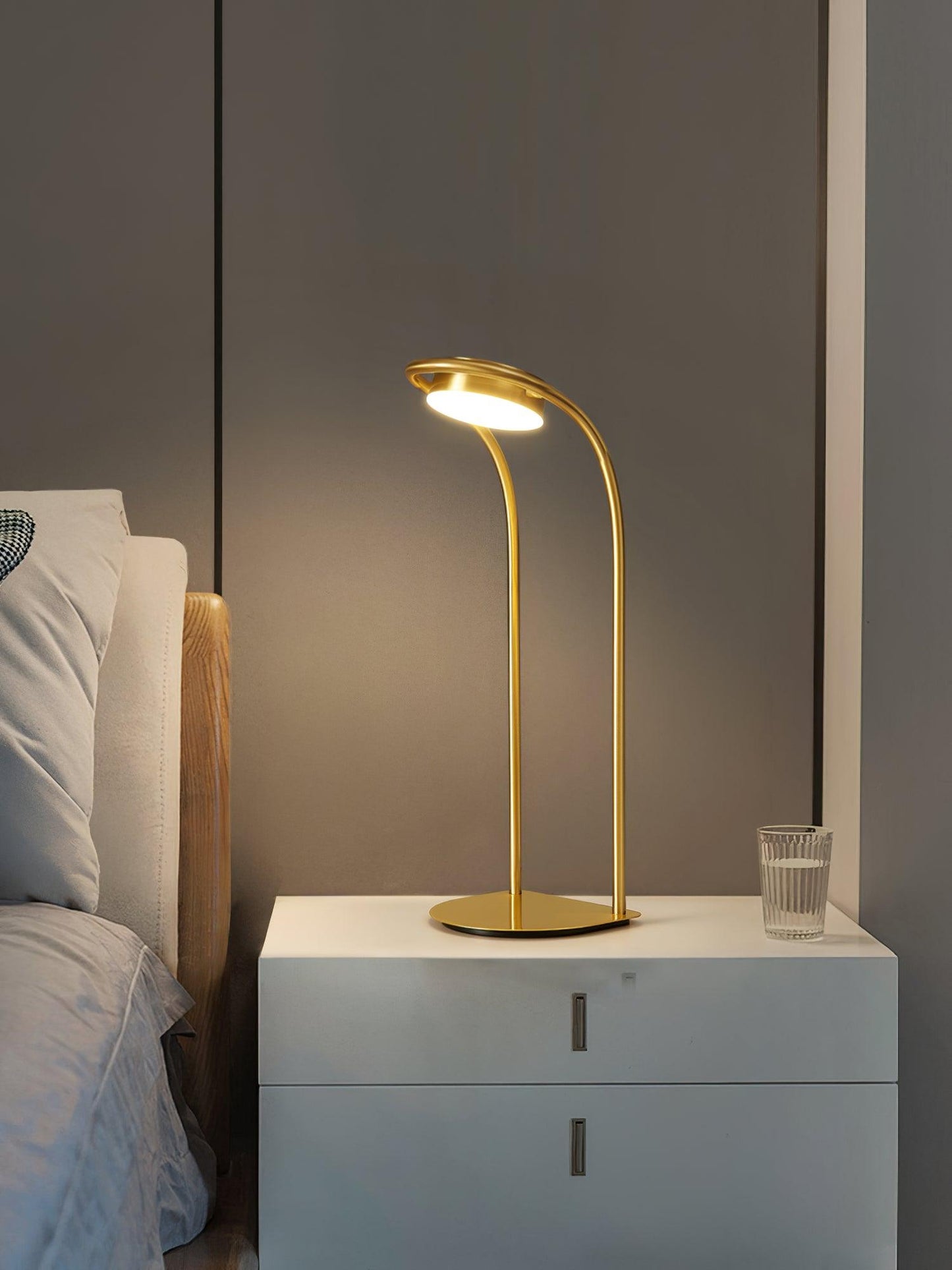 C Ball Table Lamp | Brass & Metal | Nordic Style