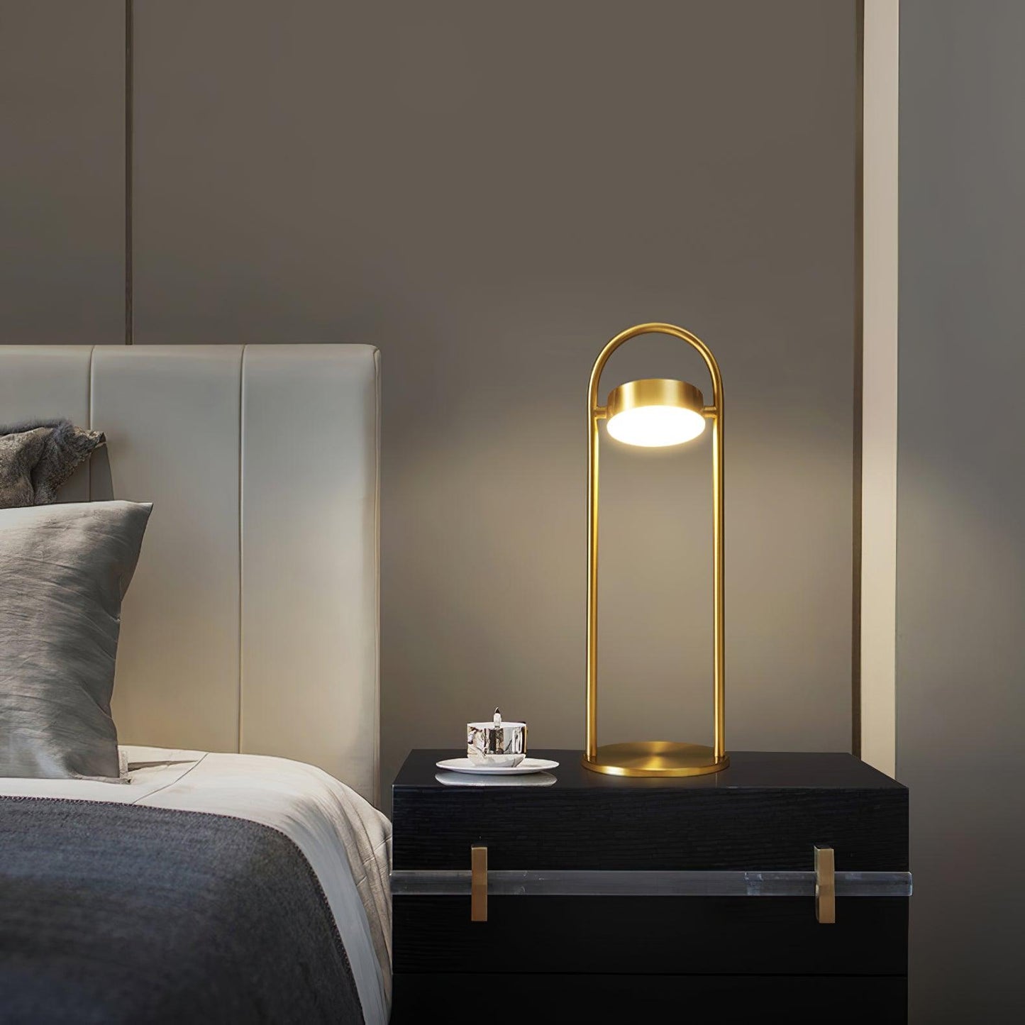 C Ball Table Lamp | Brass & Metal | Nordic Style