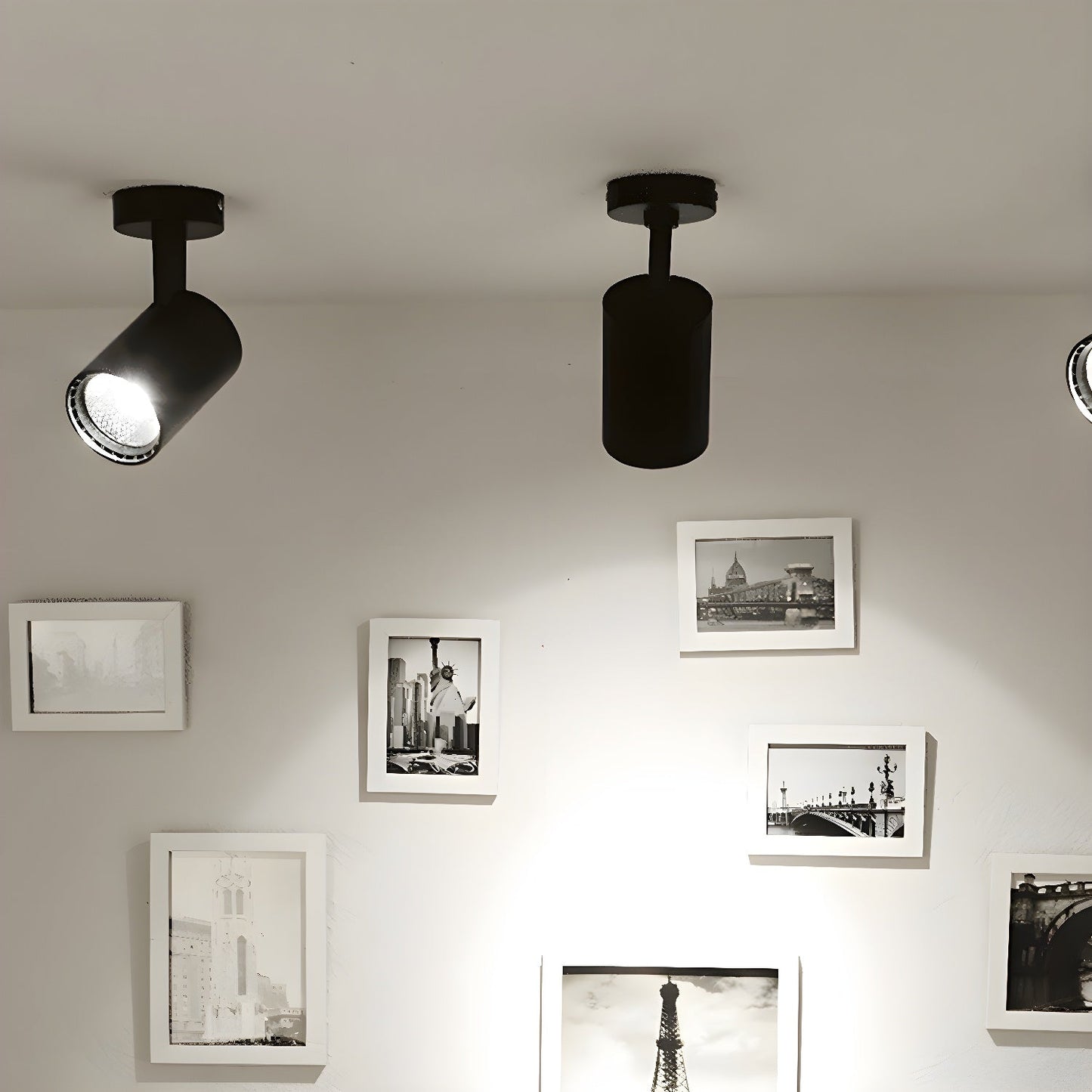 Calla Beam Spotlight | Metal, Aluminum, Acrylic | Black, White
