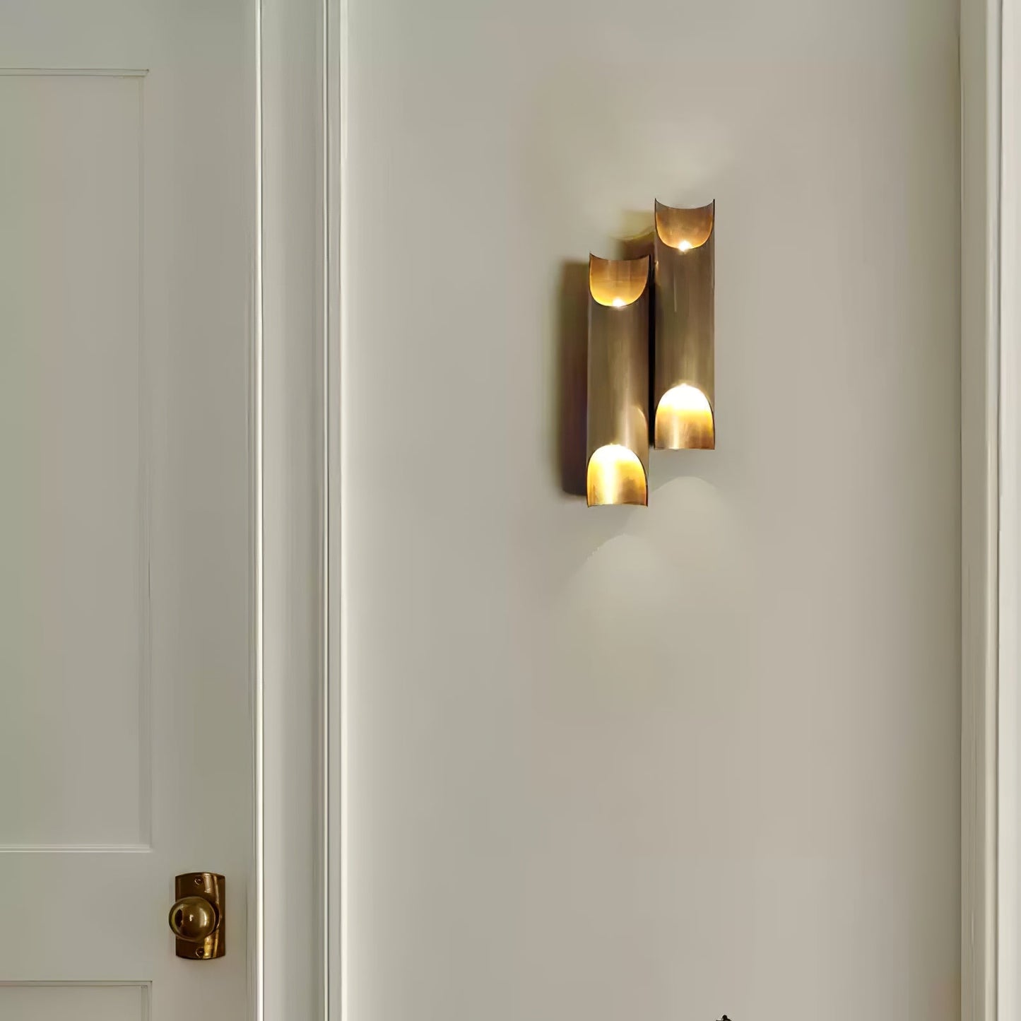 Callahan Brass Wall Lamp | Brass | Dual-tube design