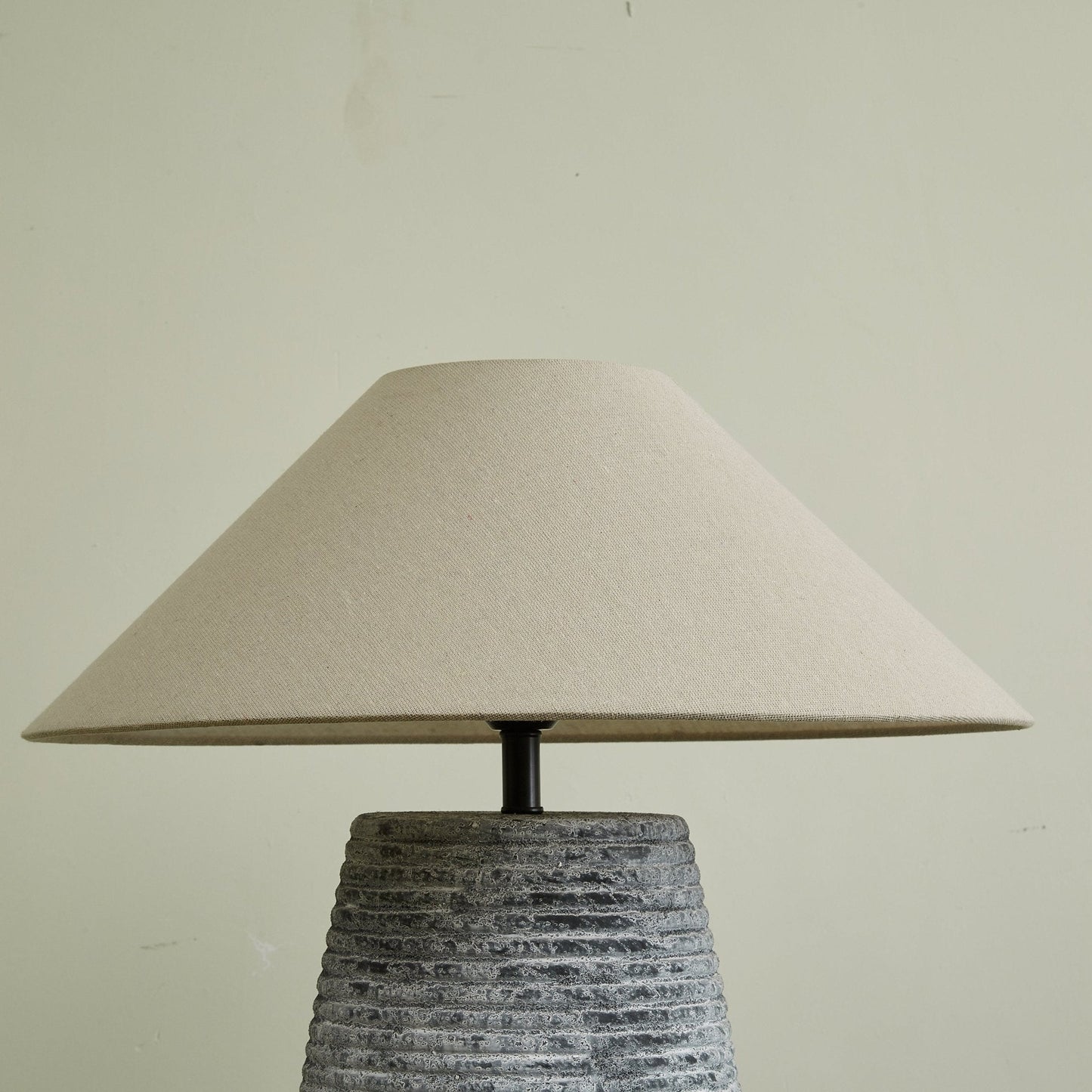 Callisto Table Lamp | Ceramic | Grey Shade