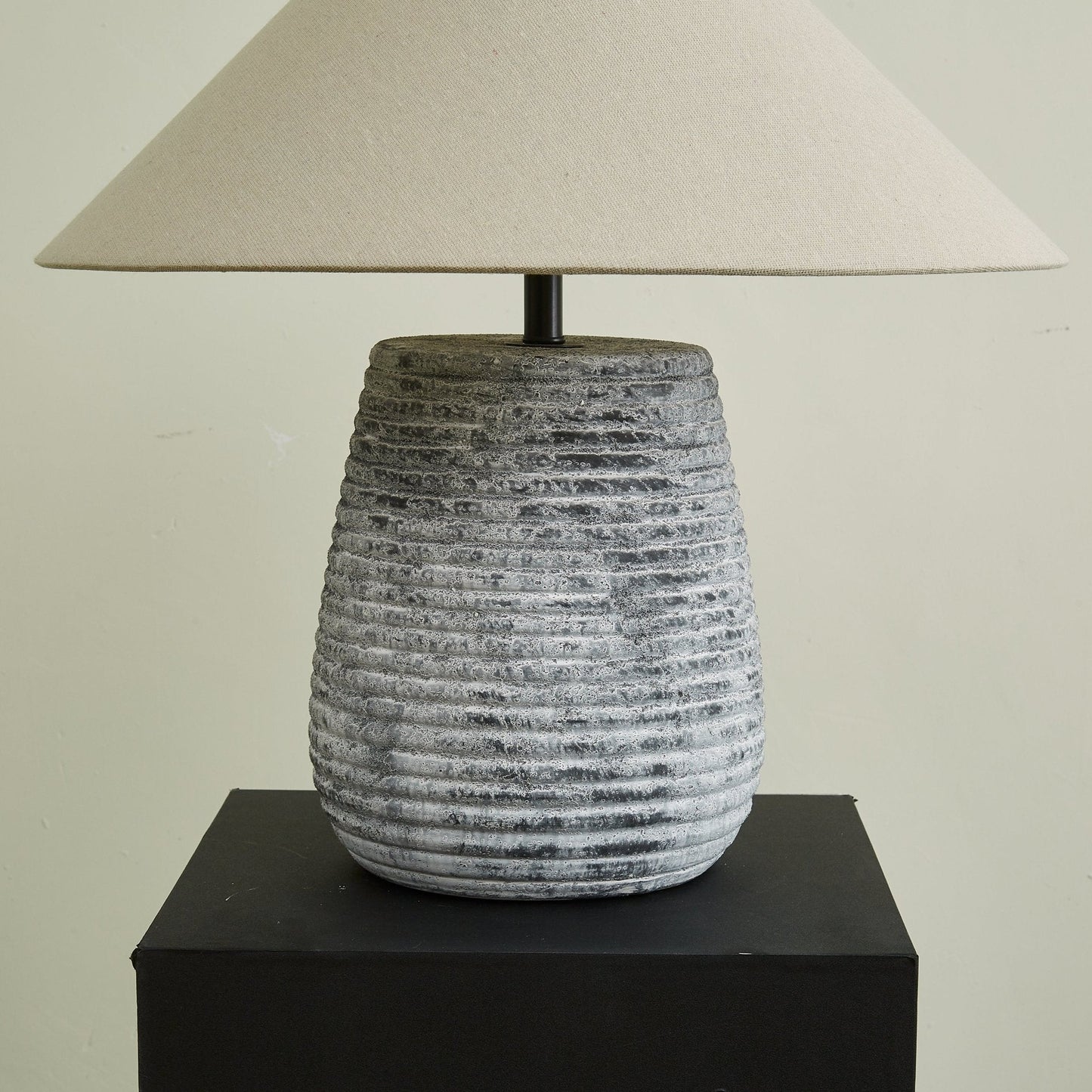 Callisto Table Lamp | Ceramic | Grey Shade