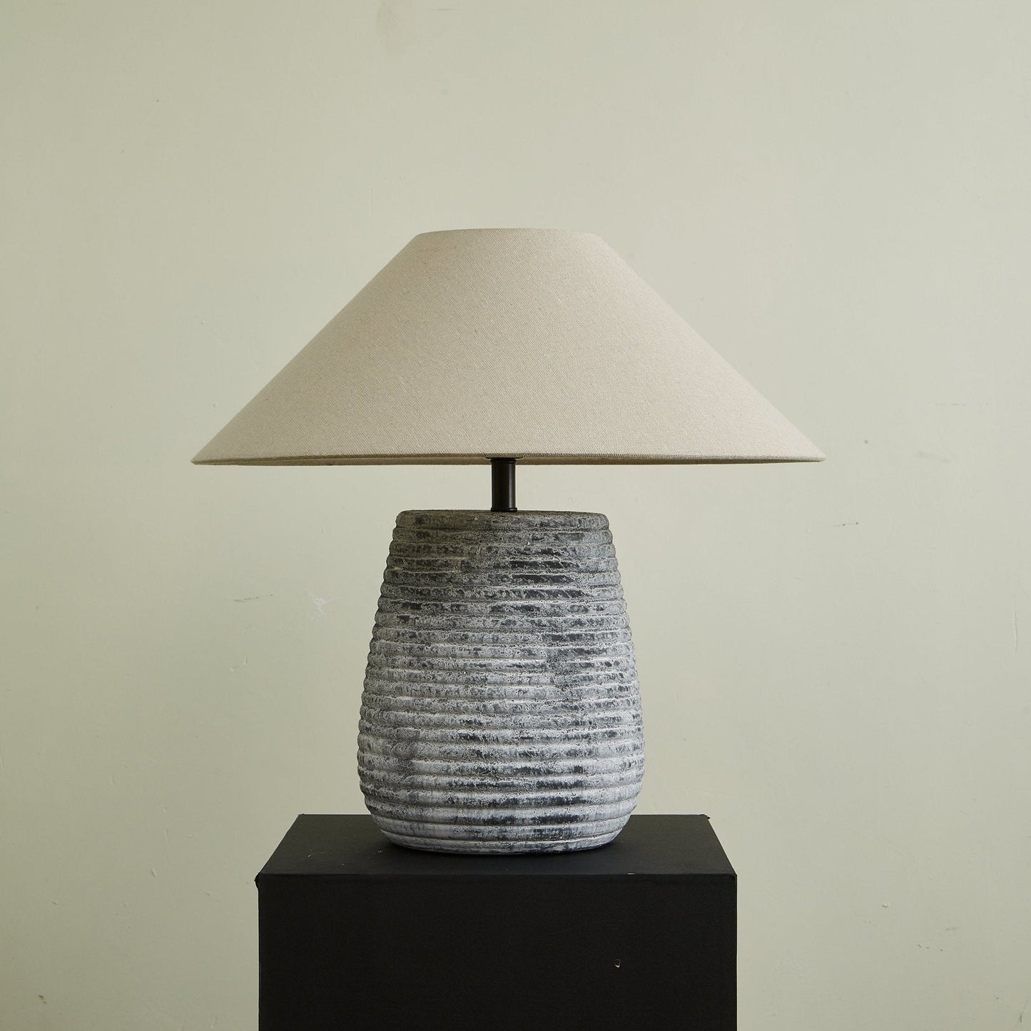 Callisto Table Lamp | Ceramic | Grey Shade