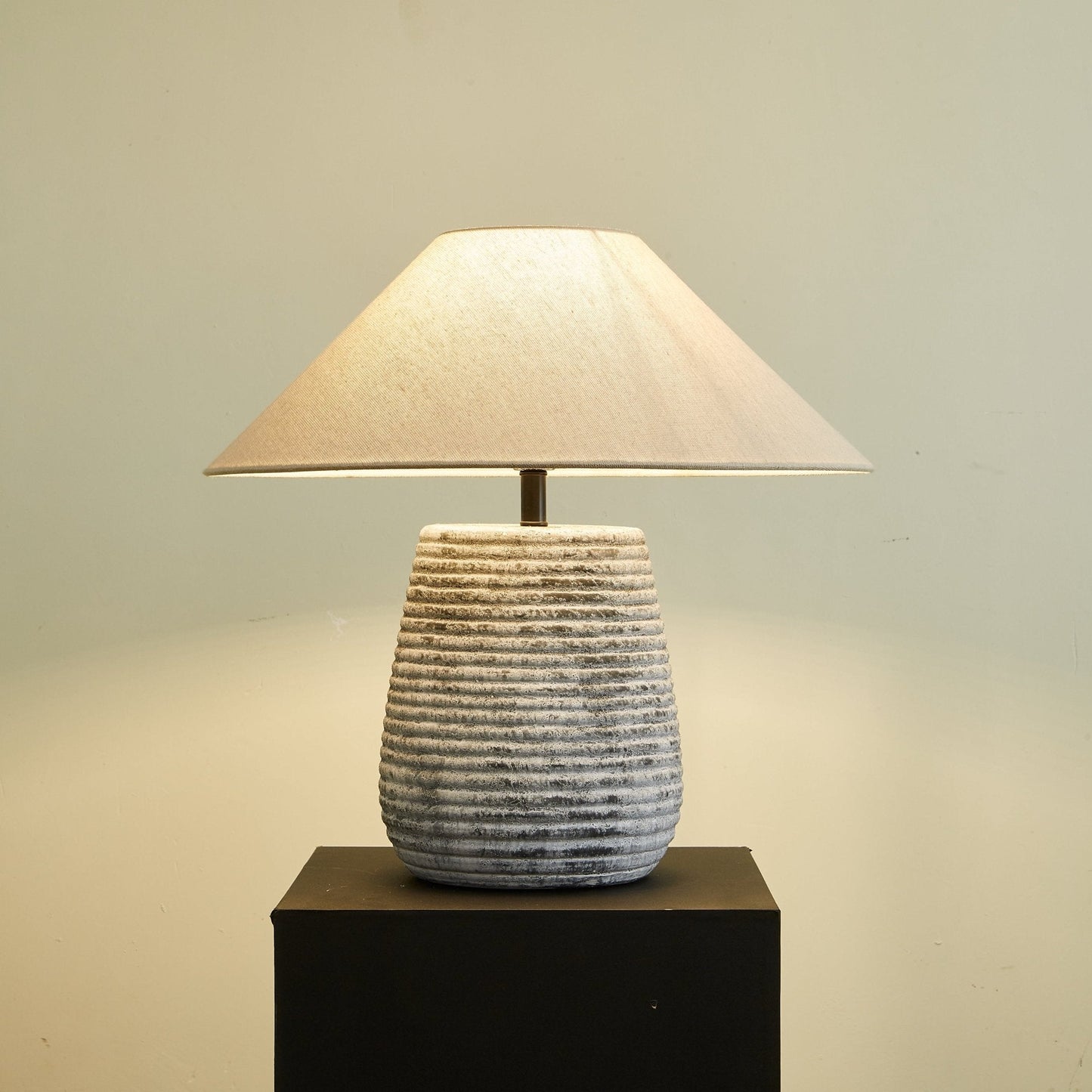 Callisto Table Lamp | Ceramic | Grey Shade