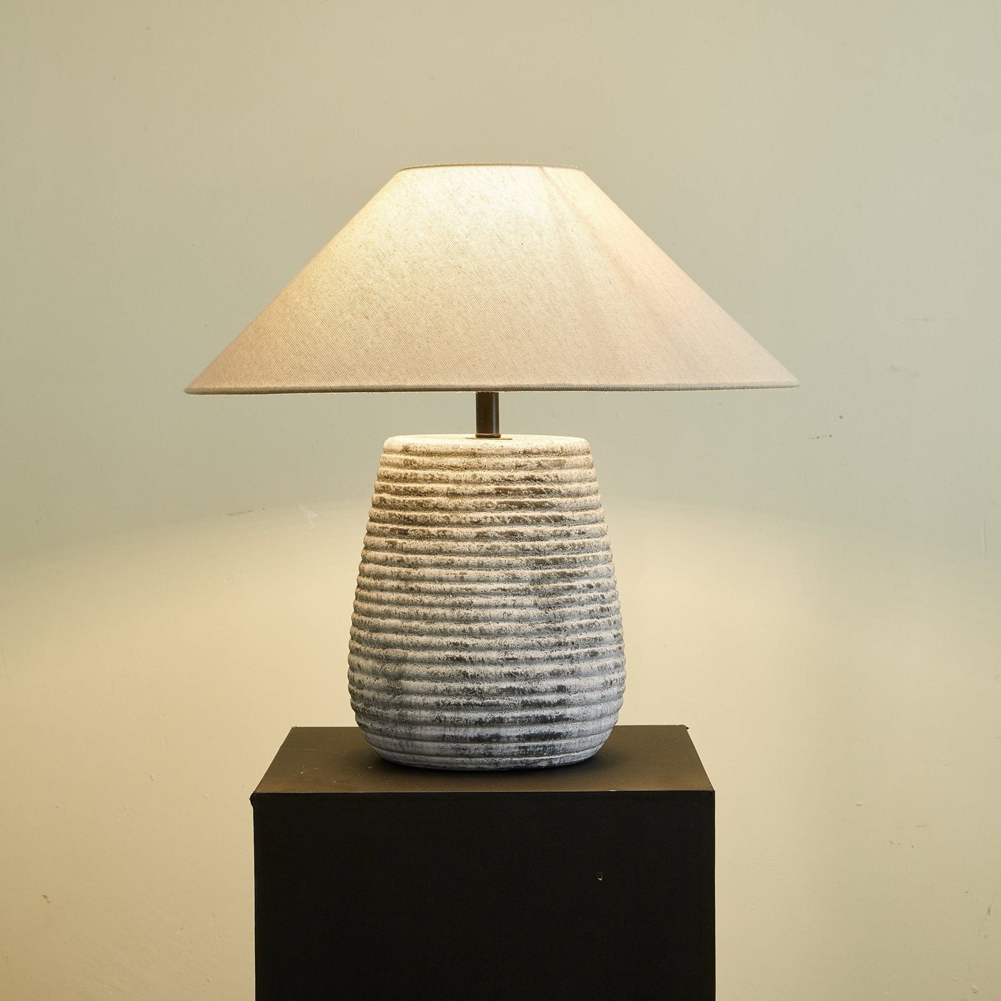 Callisto Table Lamp | Ceramic | Grey Shade