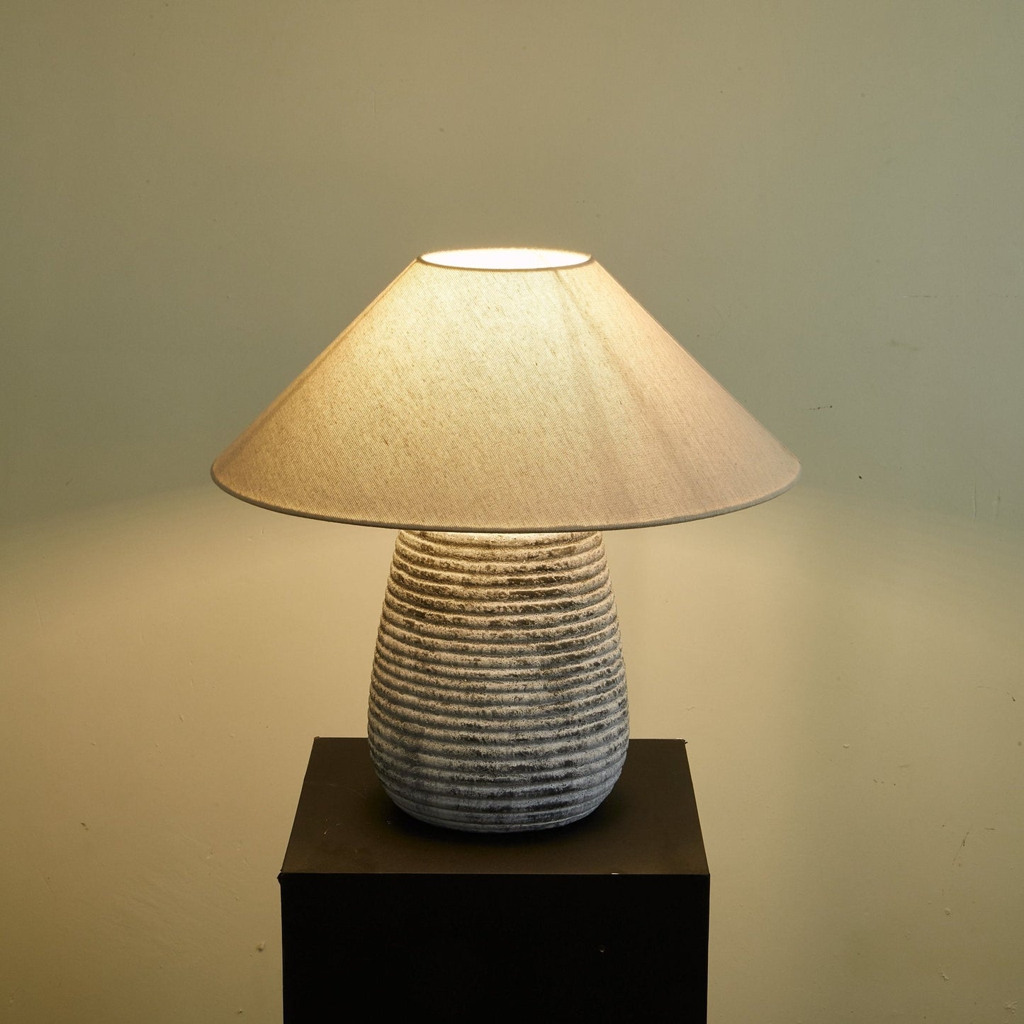 Callisto Table Lamp | Ceramic | Grey Shade