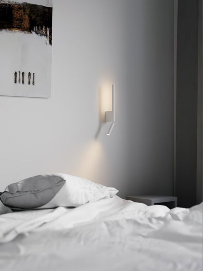 Canut LED Wall Light | Metal | Black and White