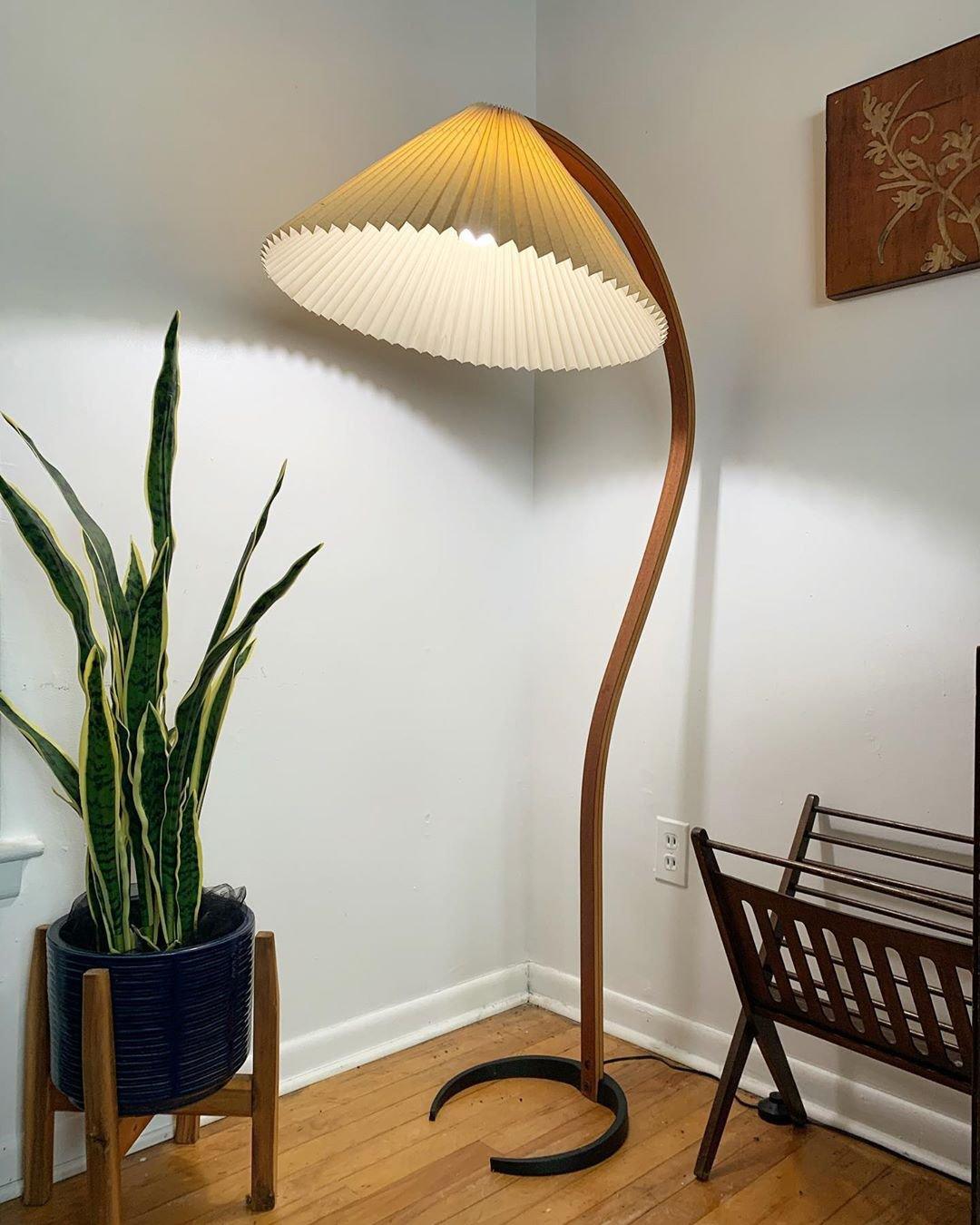 Mid-Century Floor Lamp | Beech Wood & Linen | White, Beige, Brown