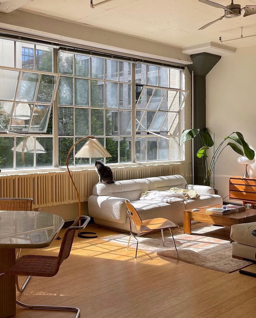 Mid-Century Floor Lamp | Beech Wood & Linen | White, Beige, Brown