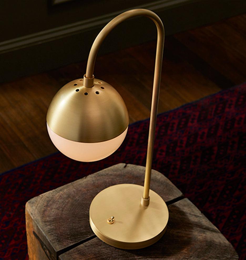 Cedar Moss Table Lamp | Brass & Glass | 21"
