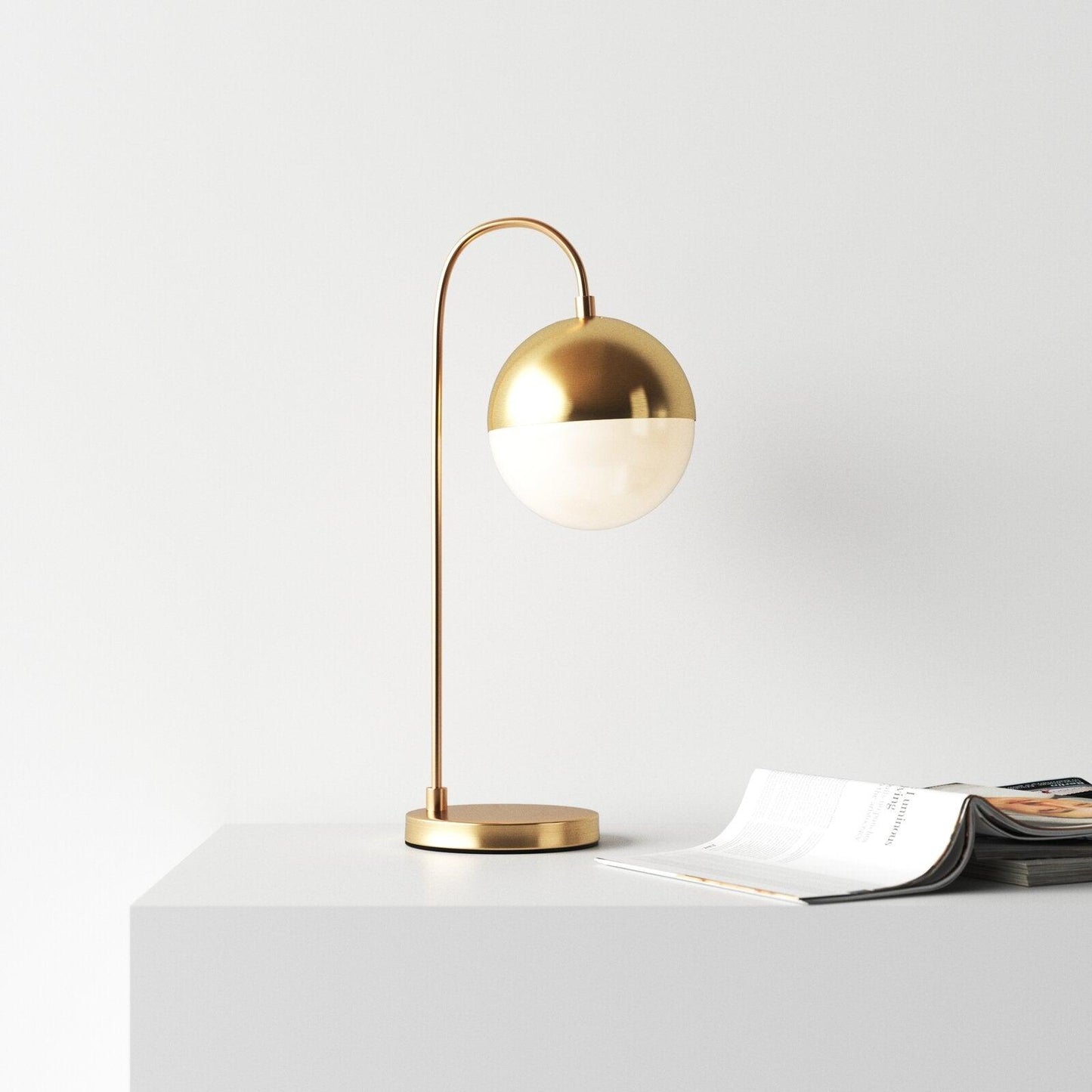 Cedar Moss Table Lamp | Brass & Glass | 21"